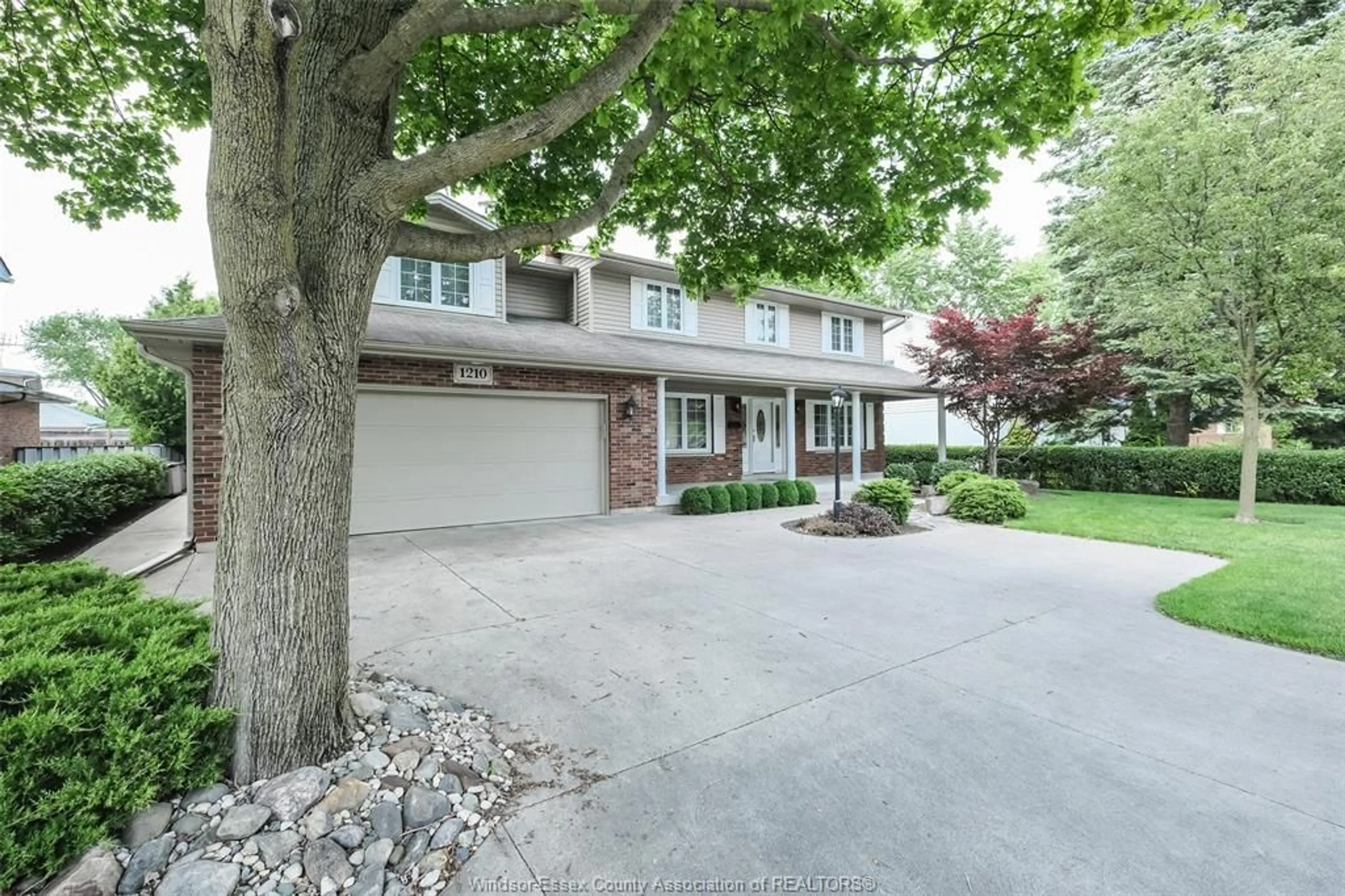Unknown for 1210 CABANA, Windsor Ontario N9G 1B7