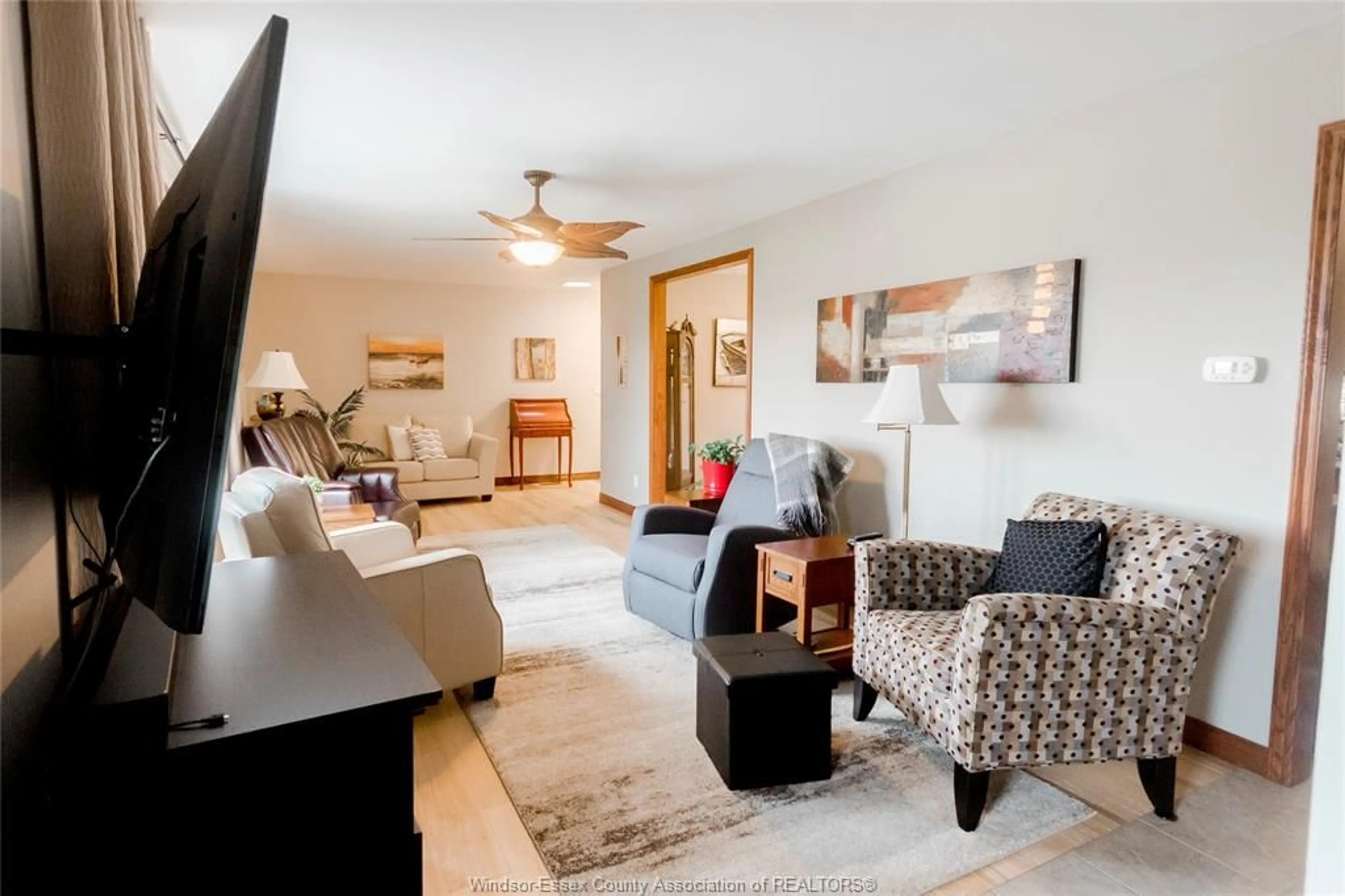 Living room with furniture, unknown for 13496 13TH CONCESSION, Essex Ontario N8M 2X6