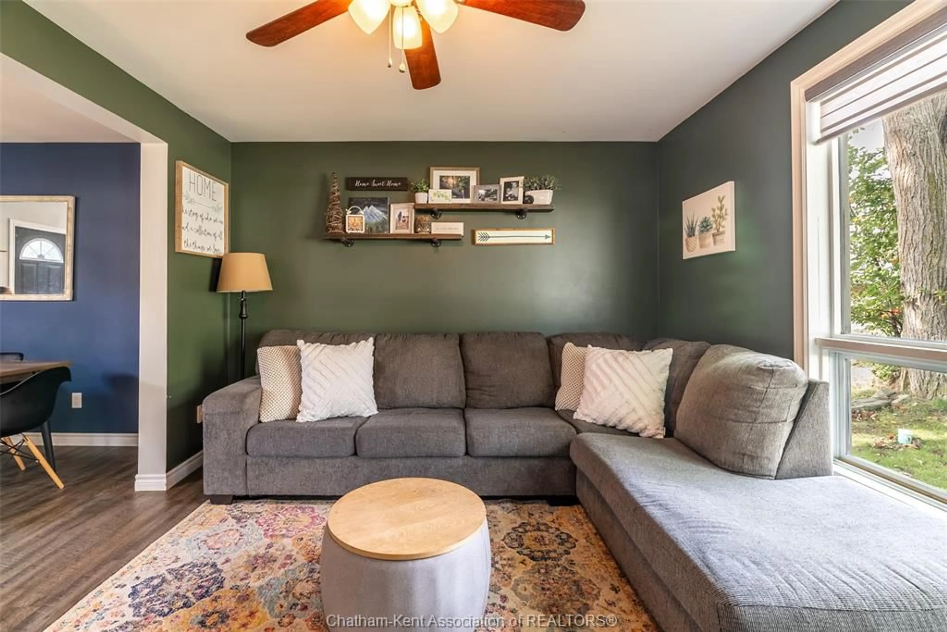 Living room with furniture, unknown for 210 Harvey St, Essex Ontario N8M 2E7