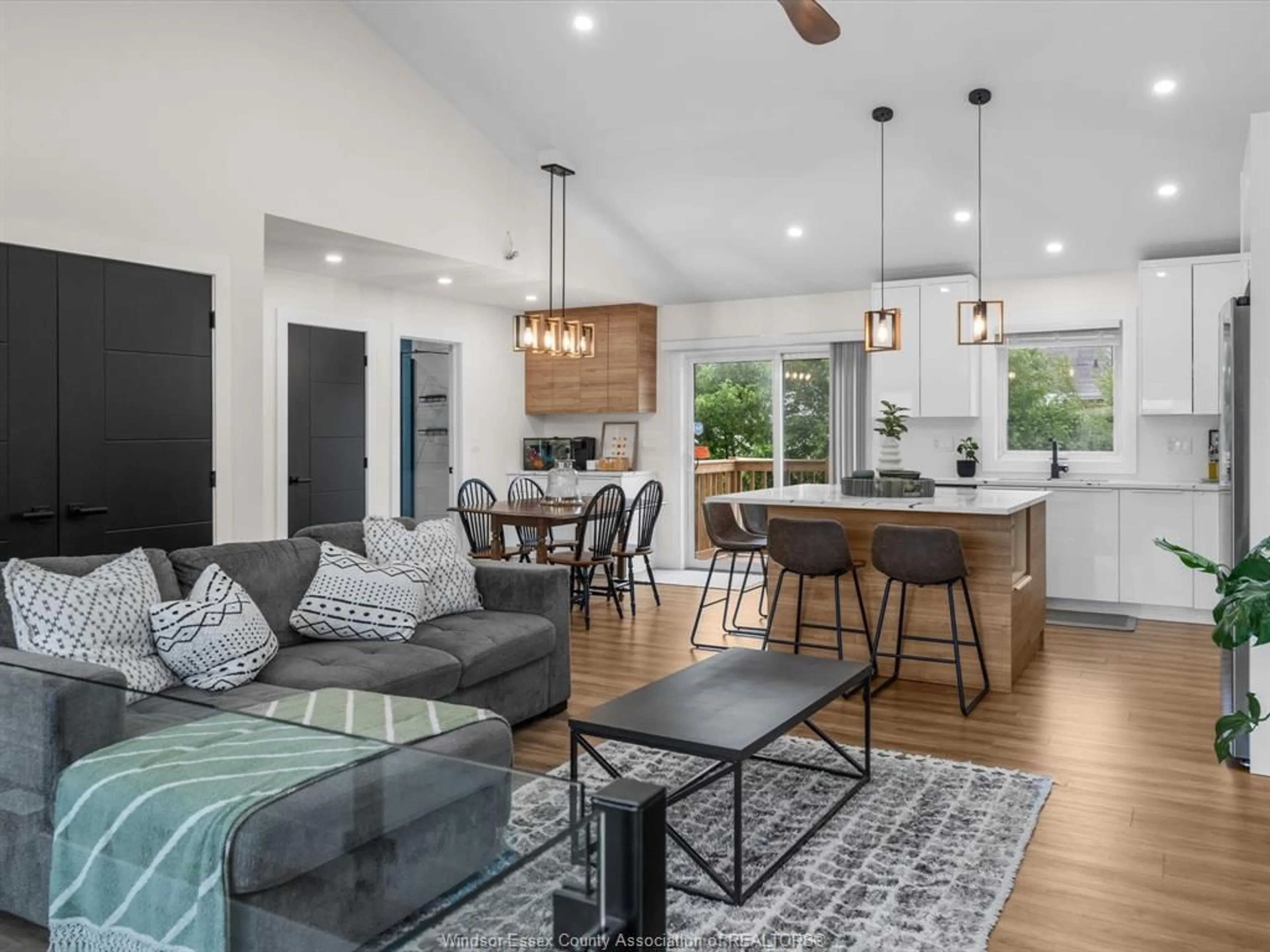 Open concept kitchen, unknown for 605 Vimy Ave, Windsor Ontario N8W 1M6