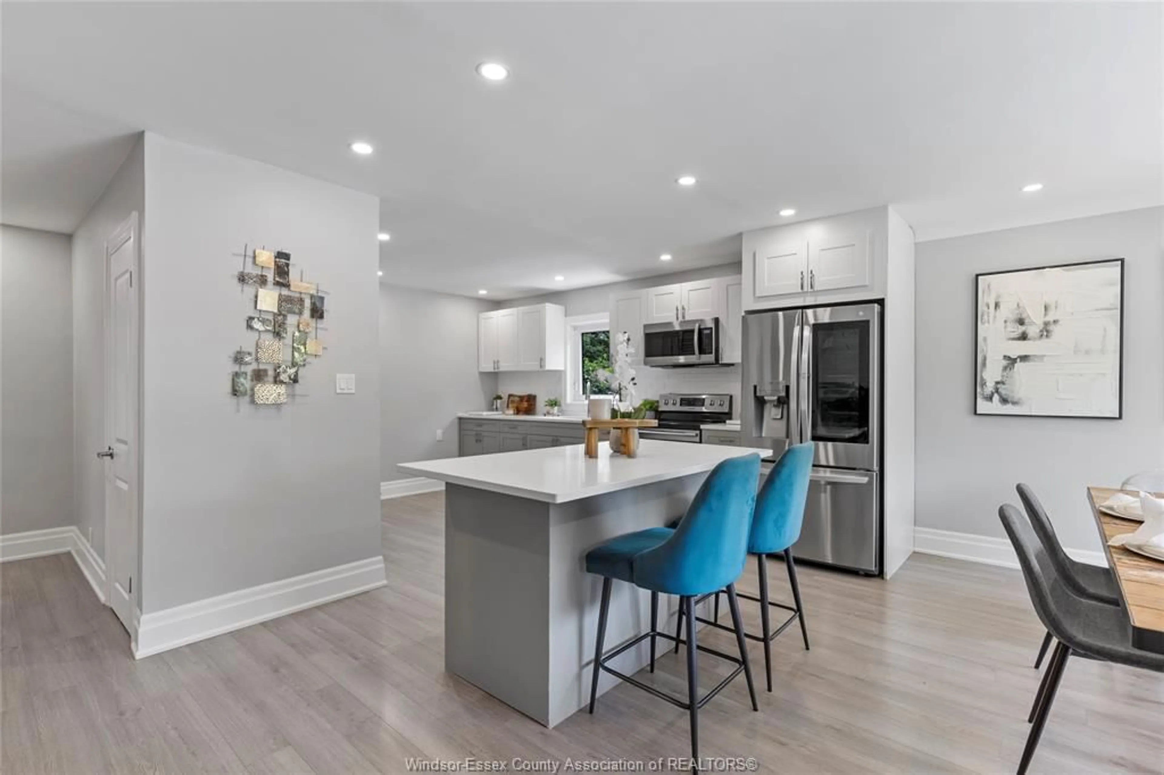 Open concept kitchen, unknown for 4495 PLEASANT Pl, Windsor Ontario N8Y 2E9