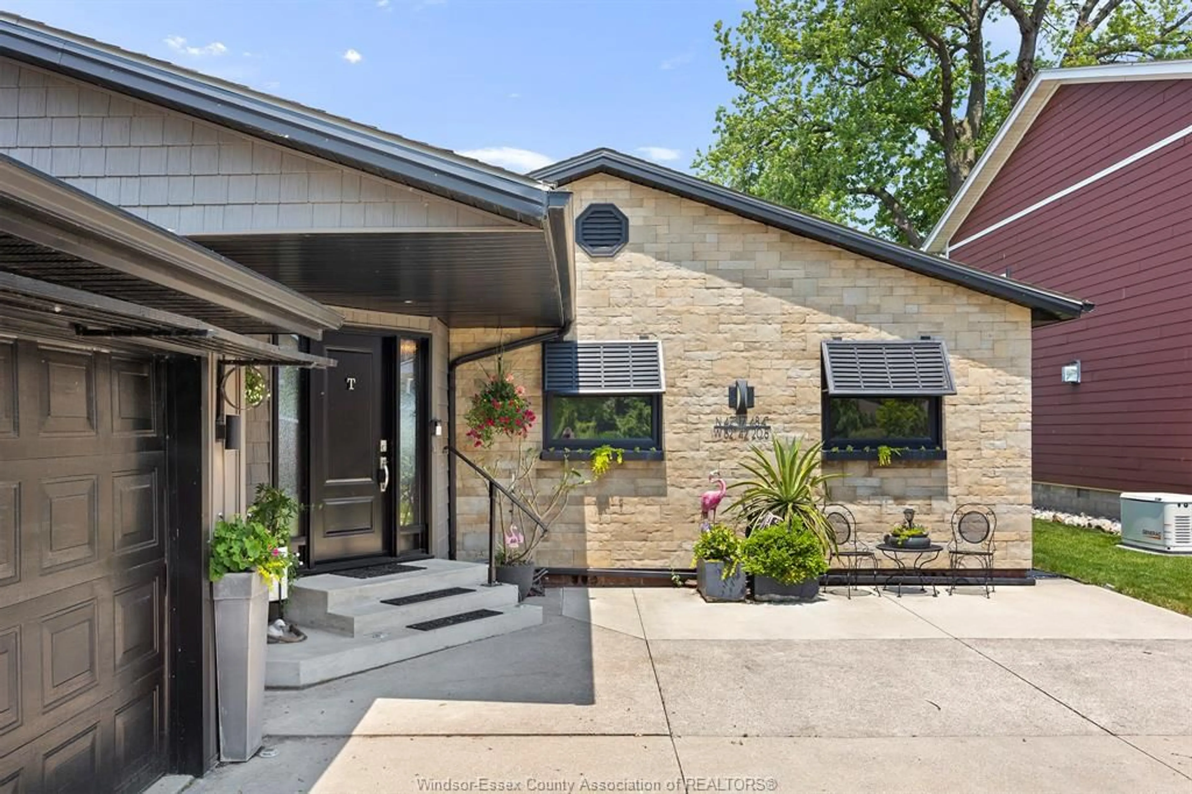 Home with brick exterior material, street for 519 LAKEVIEW Dr, Belle River Ontario N0R 1A0