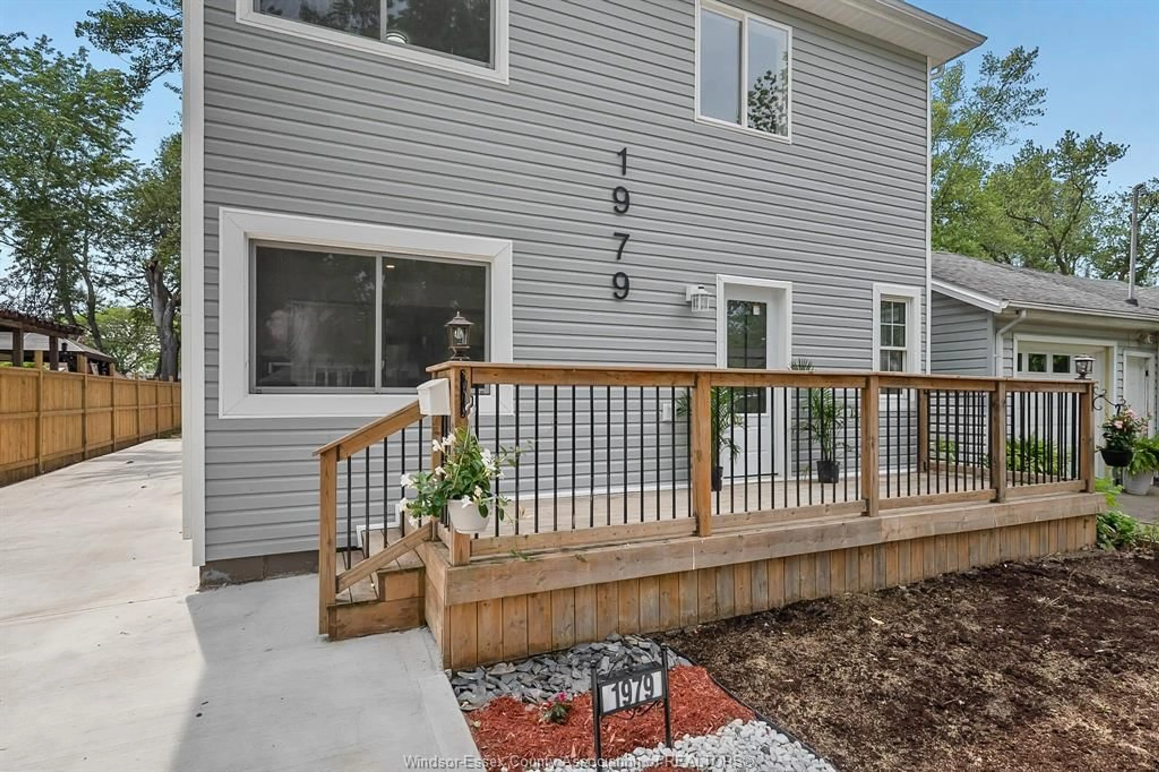 Patio, unknown for 1979 BUCKINGHAM, Windsor Ontario N8T 2A9