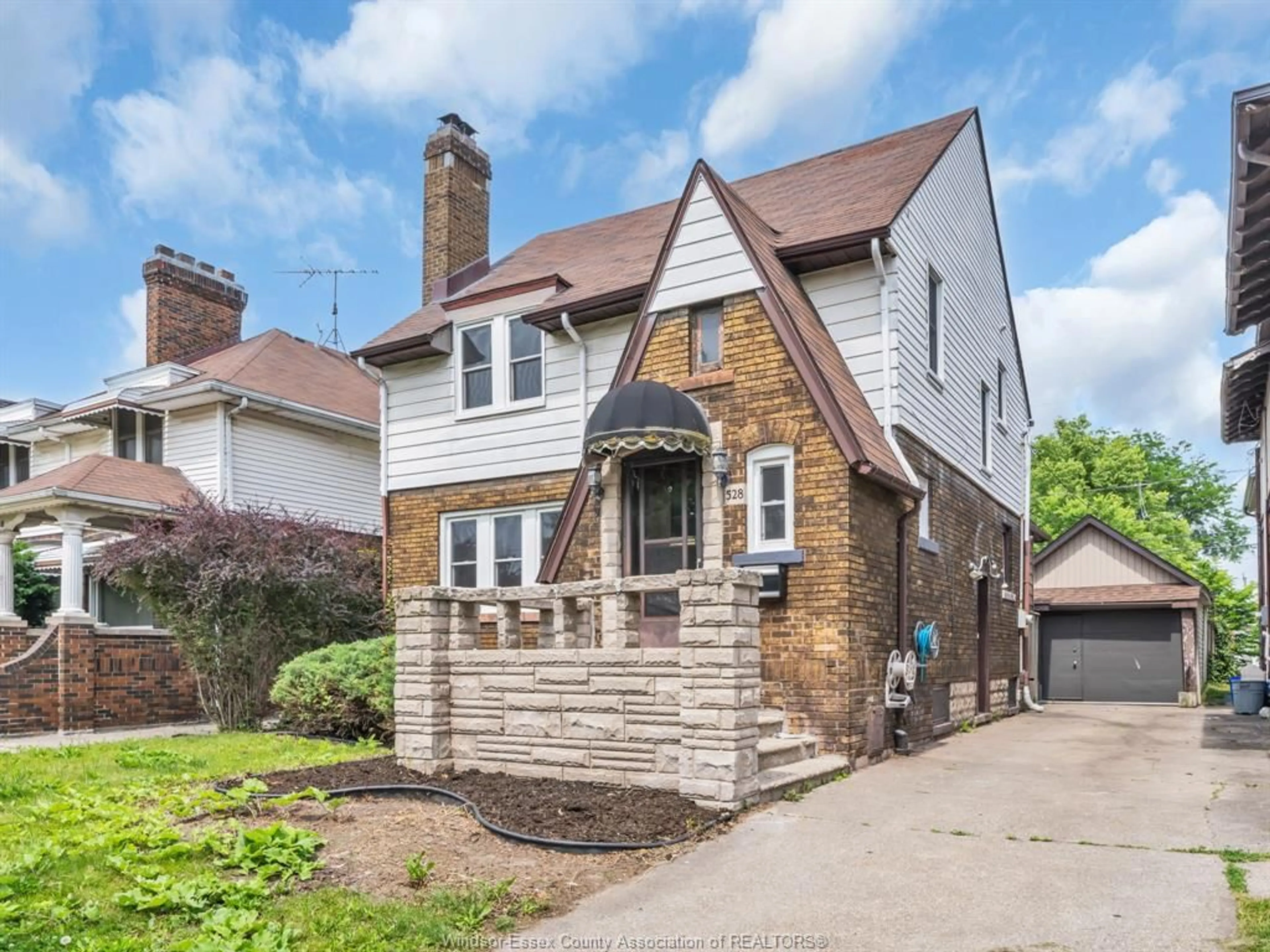 Home with brick exterior material, street for 528 PARTINGTON, Windsor Ontario N9B 2N5