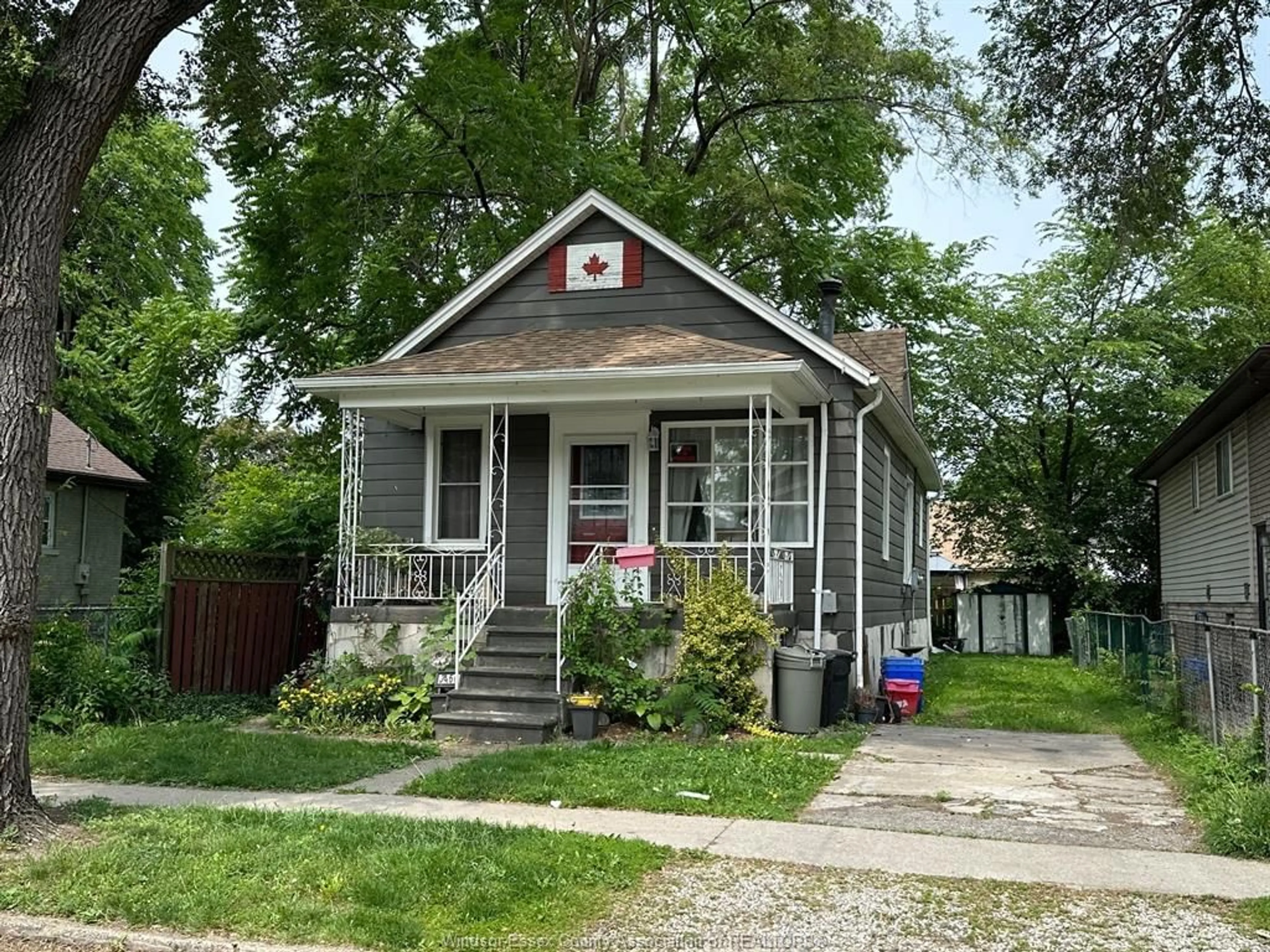 Unknown for 3466 HARRIS St, Windsor Ontario N9C 1N5