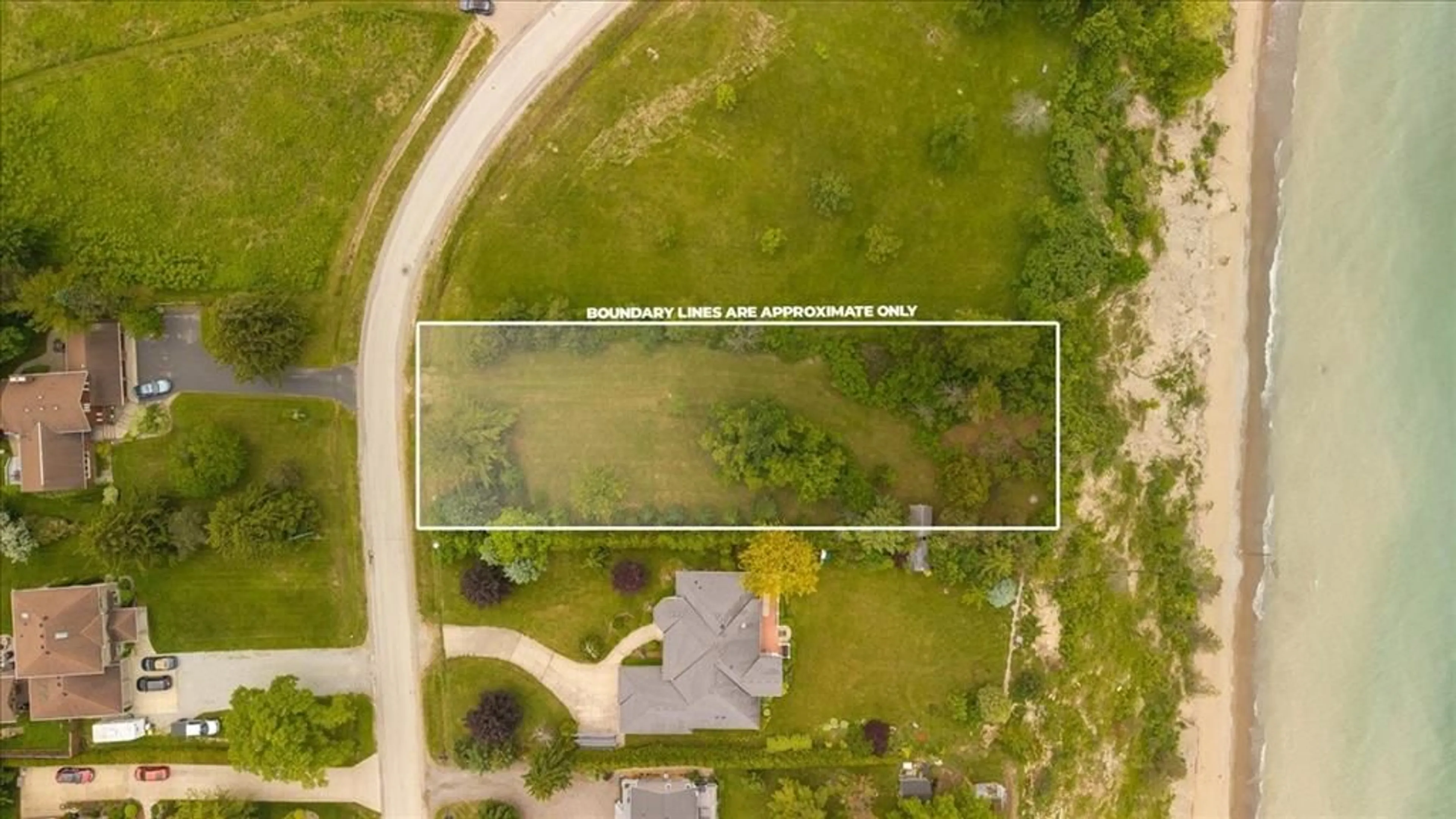 A pic from outside/outdoor area/front of a property/back of a property/a pic from drone, street for 4262 BLUEPOINT Dr, Plympton-Wyoming Ontario N0N 1J6