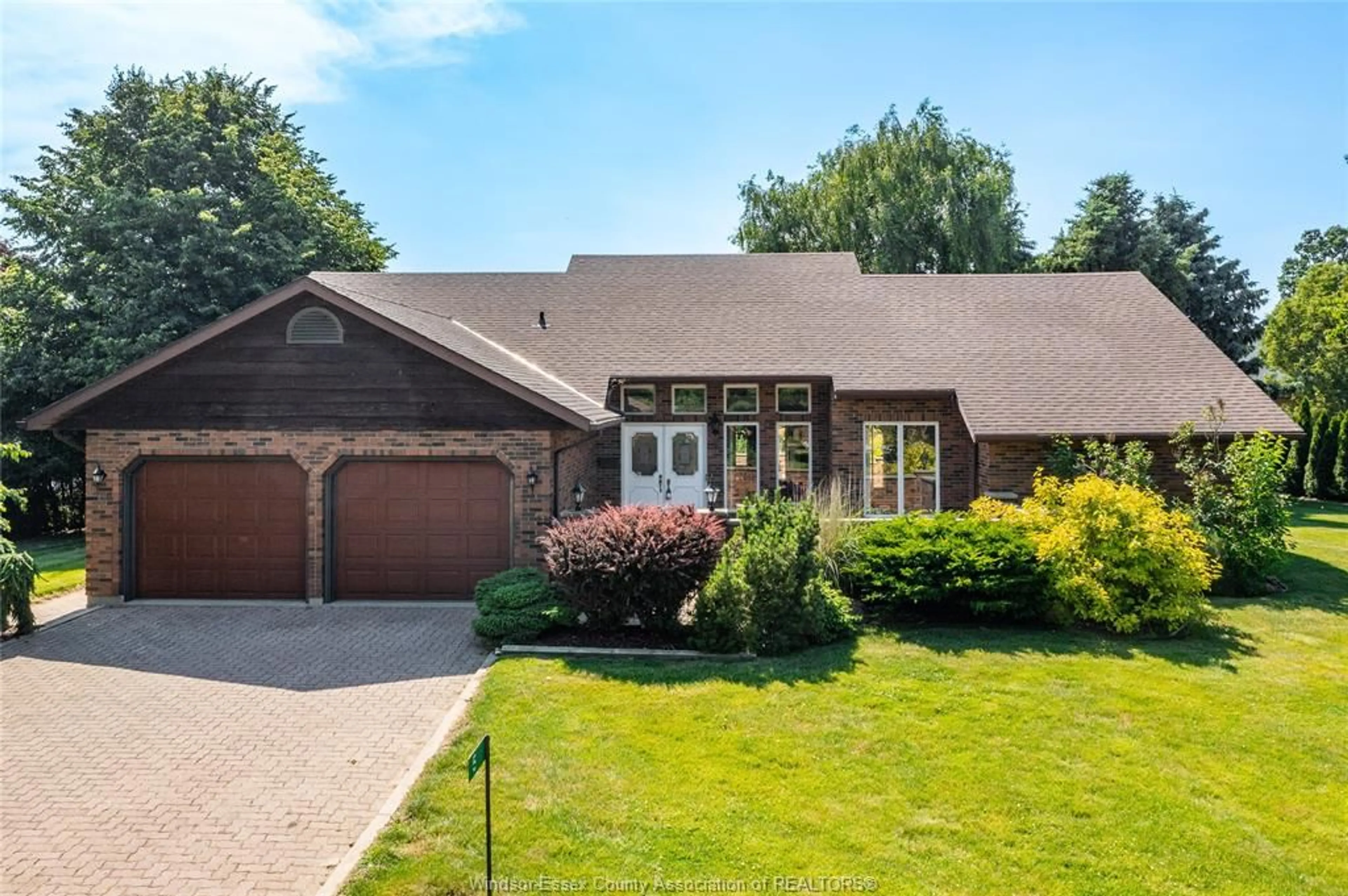 Home with brick exterior material, street for 5 LATHROP, Leamington Ontario N8H 4T1