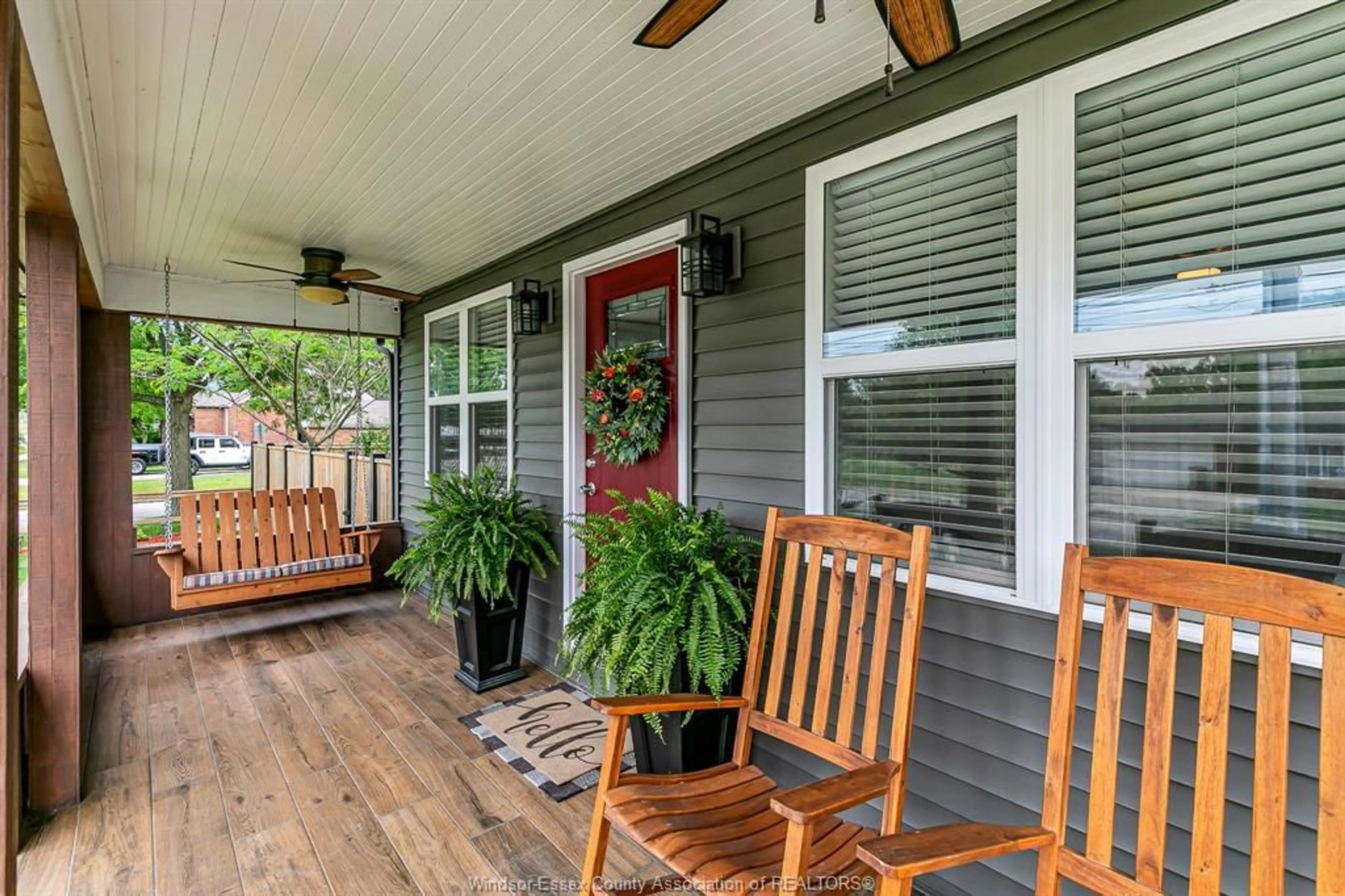 Patio, street for 2470 GRAND MARAIS Rd, Windsor Ontario N9E 1G2