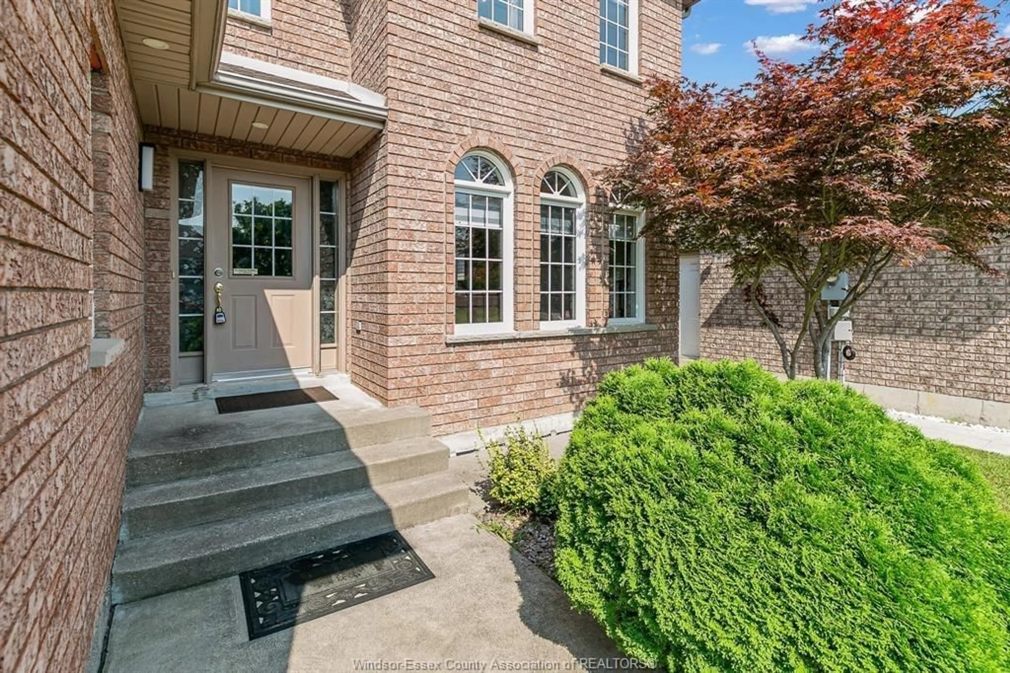 Home with brick exterior material, street for 4575 UNICORN Ave, Windsor Ontario N9G 3G5