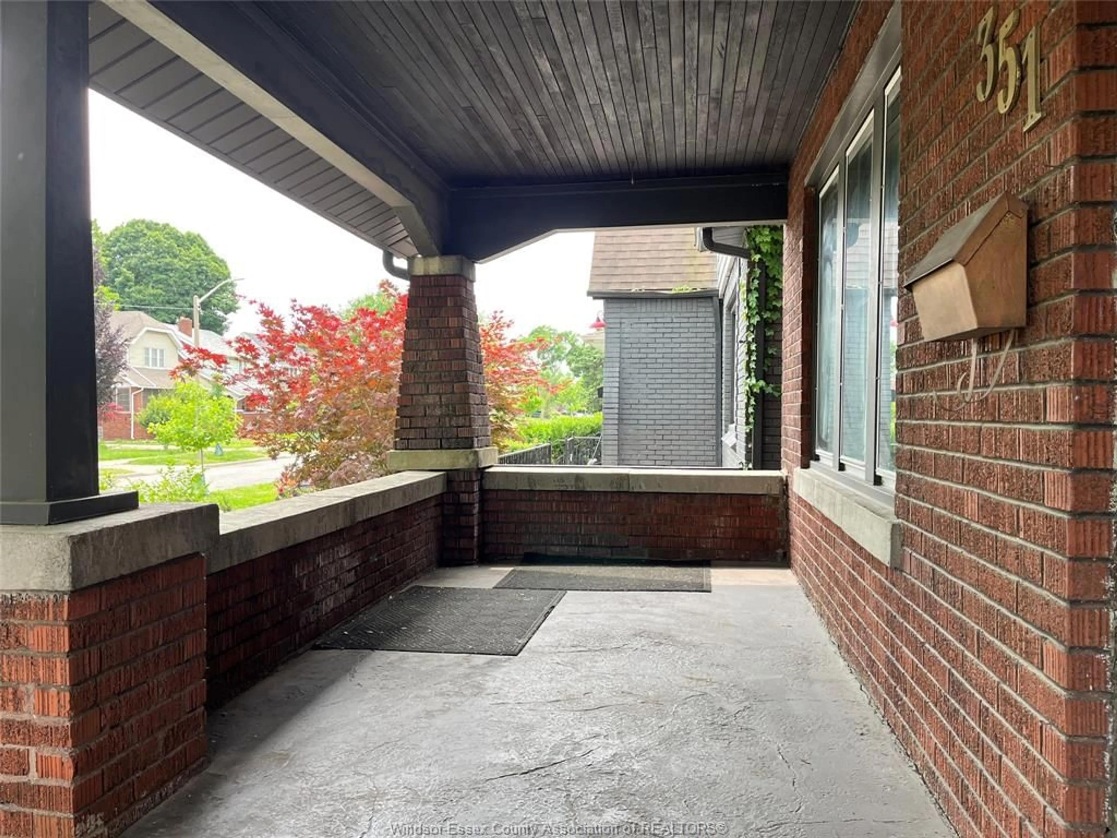 Patio, street for 351 RANDOLPH Ave, Windsor Ontario N9B 2T4