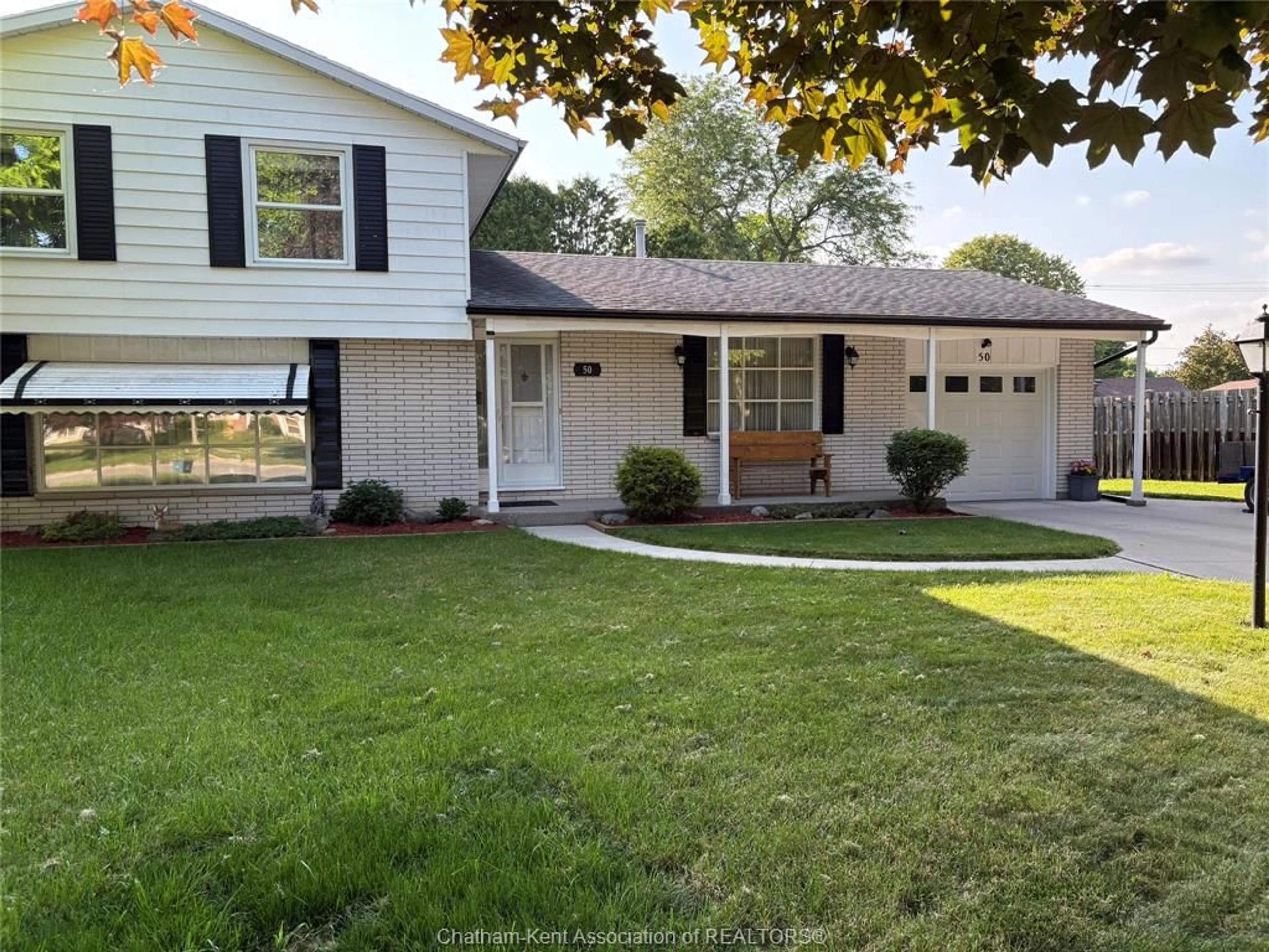 Home with vinyl exterior material, street for 50 Cardinal Cres, Chatham Ontario N7L 3V3