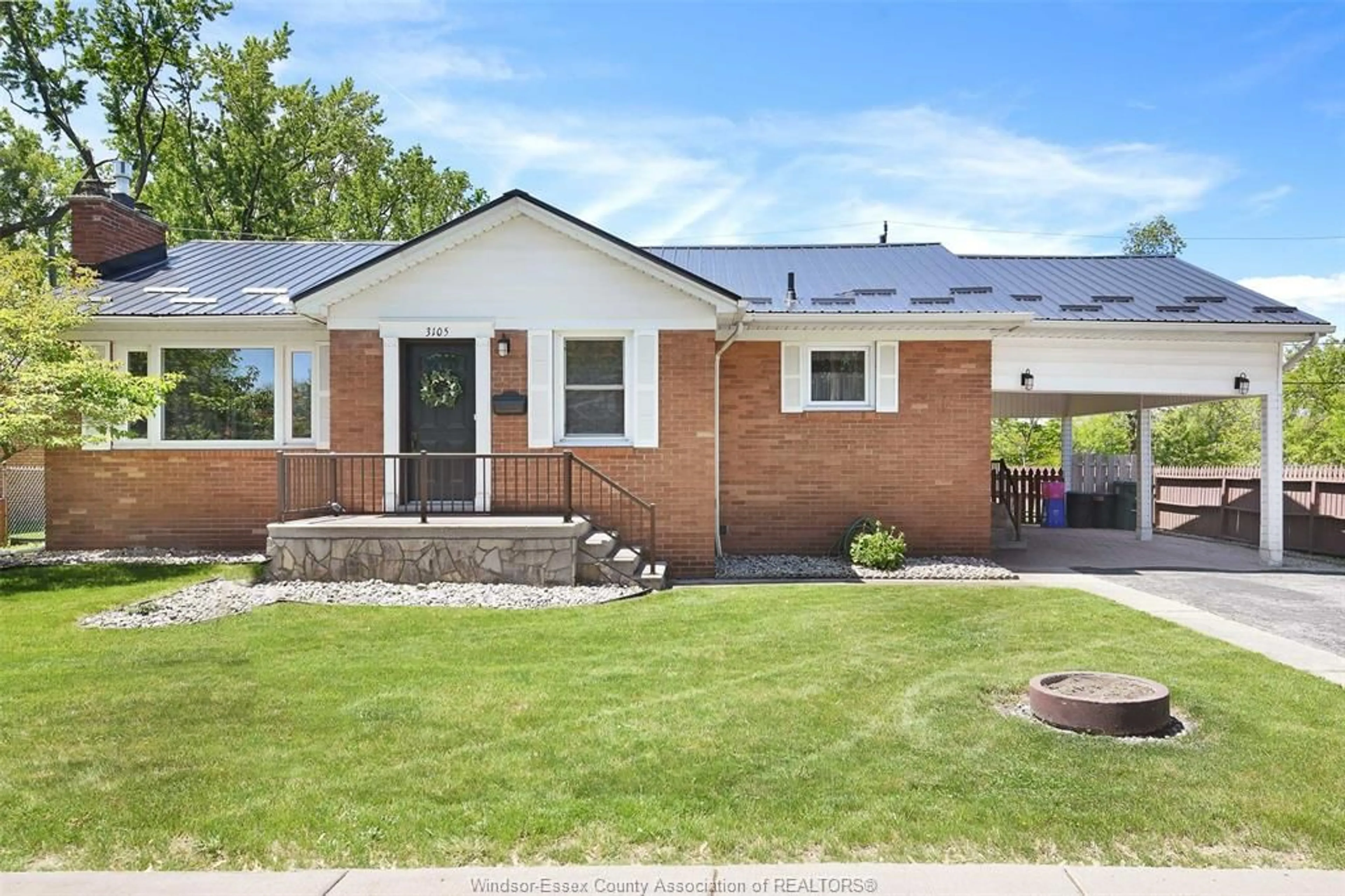 Home with brick exterior material, street for 3105 CALIFORNIA Ave, Windsor Ontario N9E 3K5