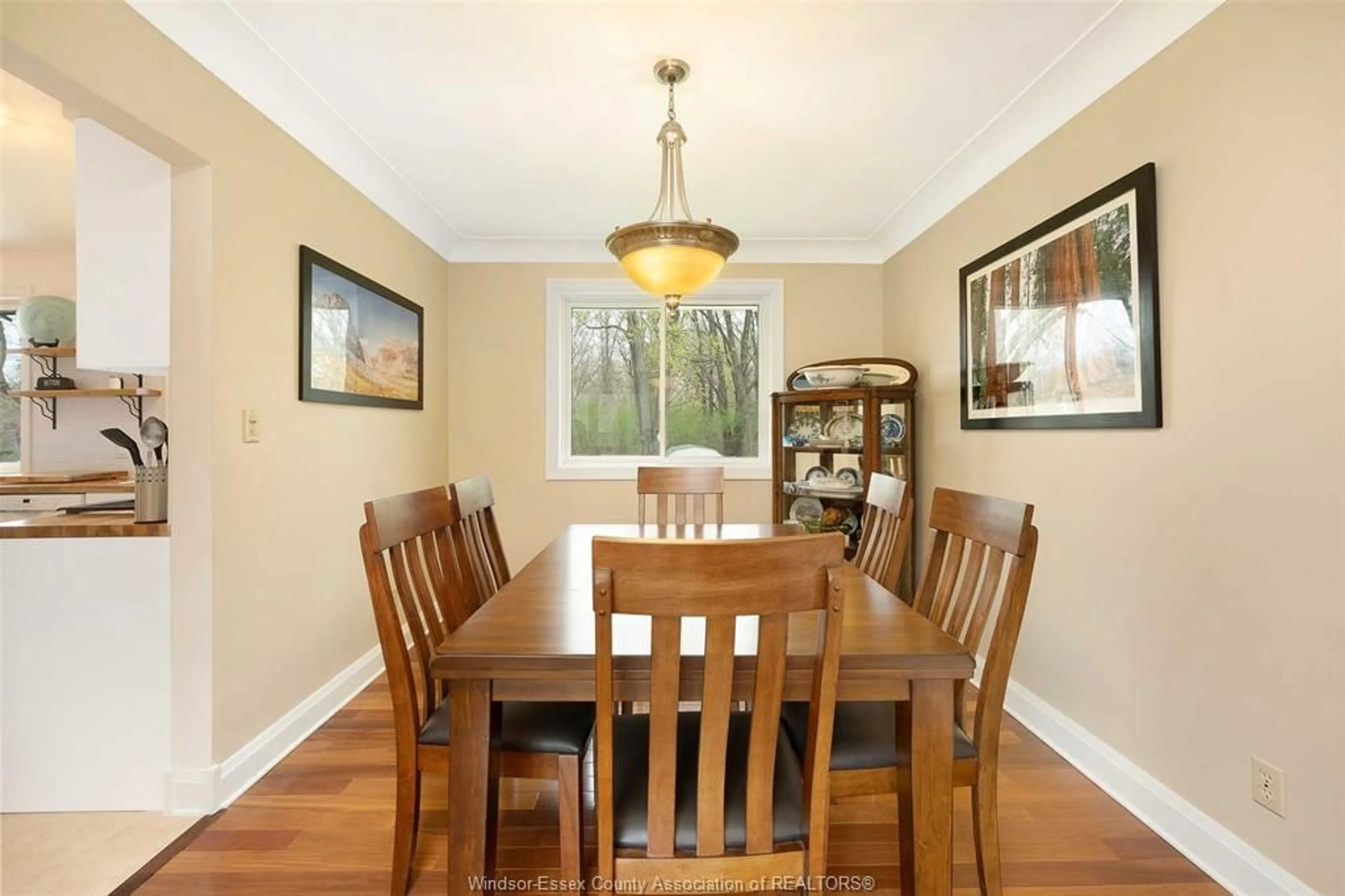 Dining room, wood/laminate floor for 6670 MALDEN Rd, LaSalle Ontario N9H 1T6