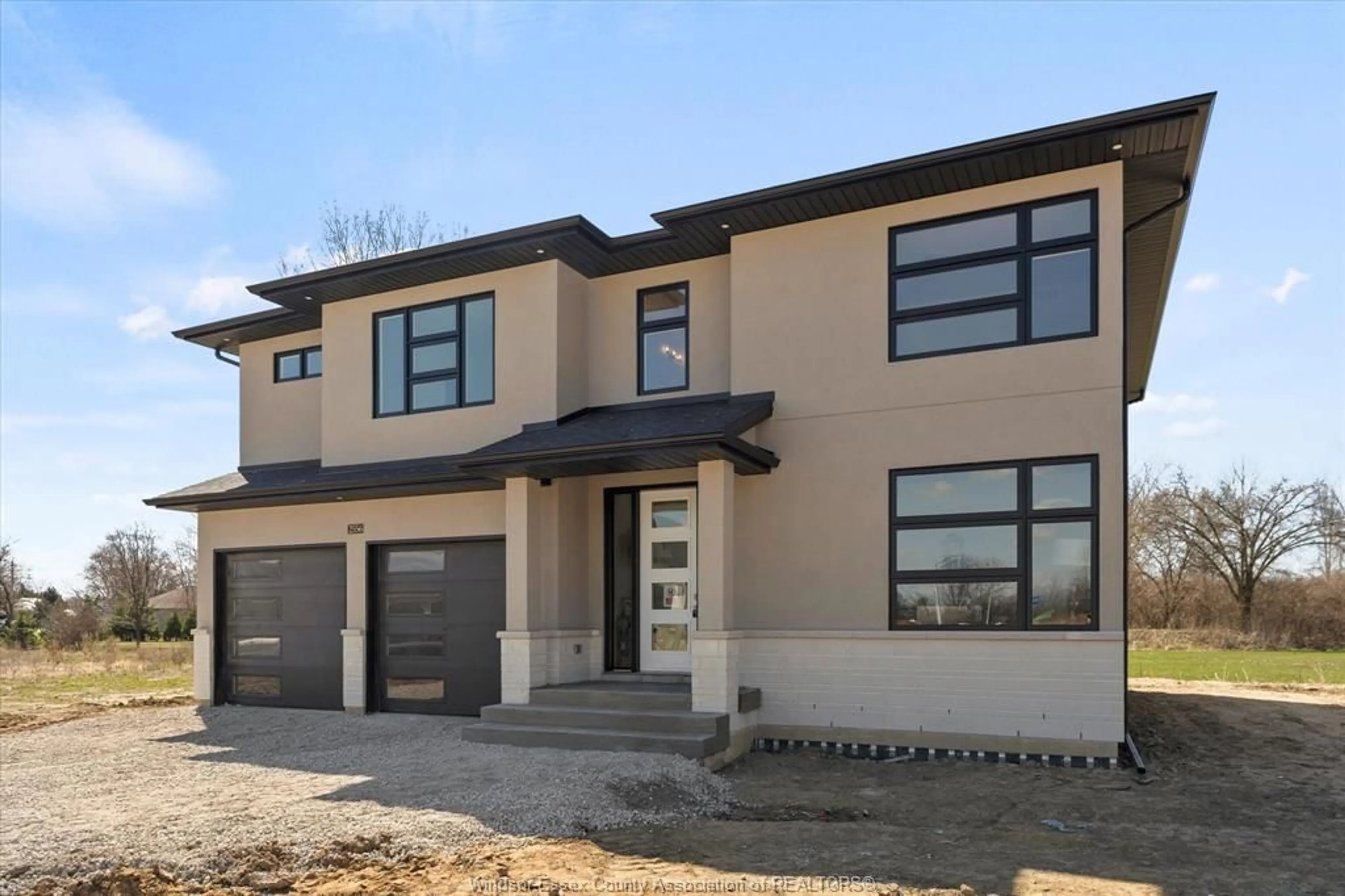 Home with brick exterior material, street for 2556 MAYFAIR South Ave, LaSalle Ontario N9J 3P1