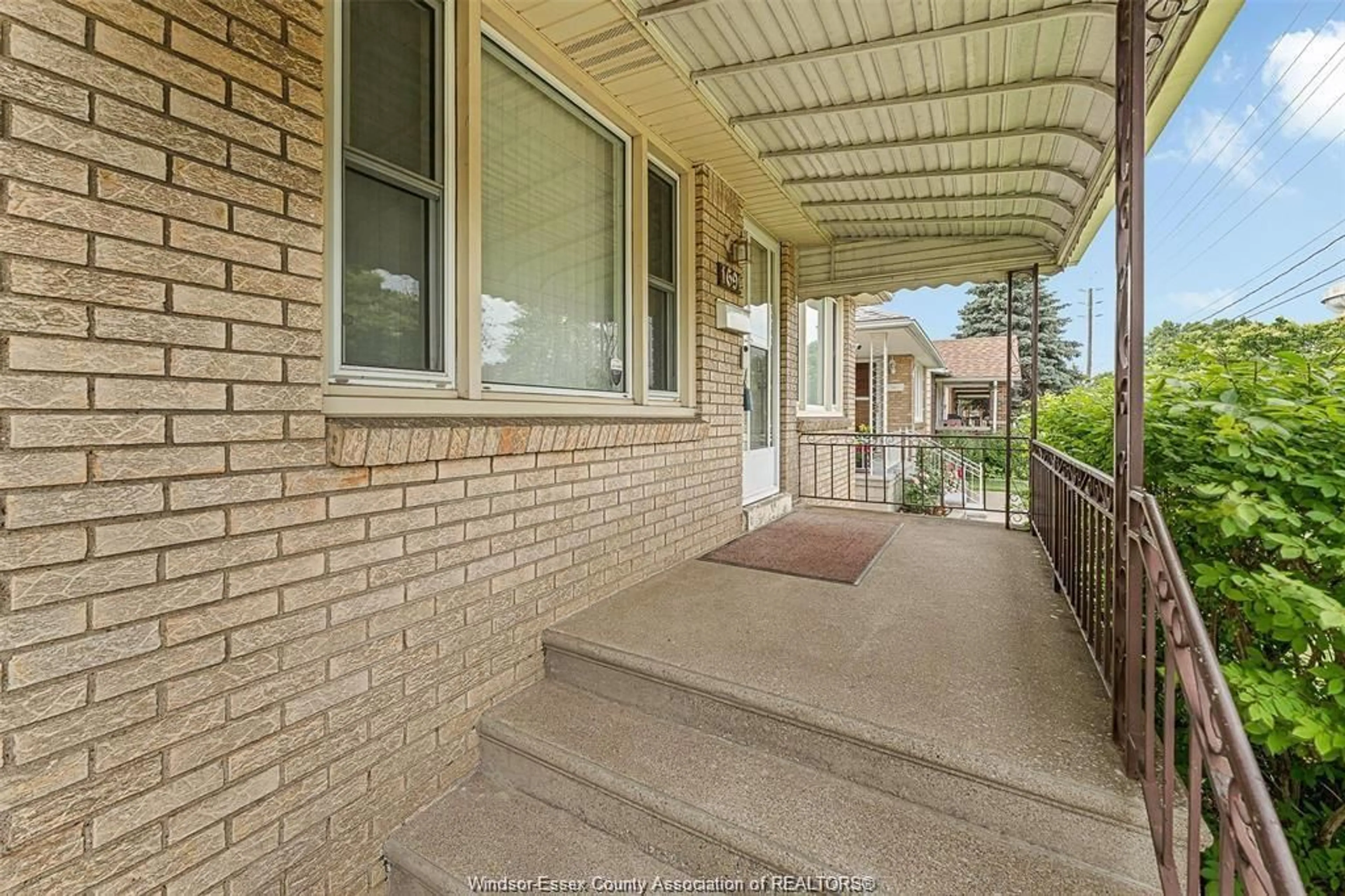 Patio, street for 1691 LANGLOIS, Windsor Ontario N8X 4M4