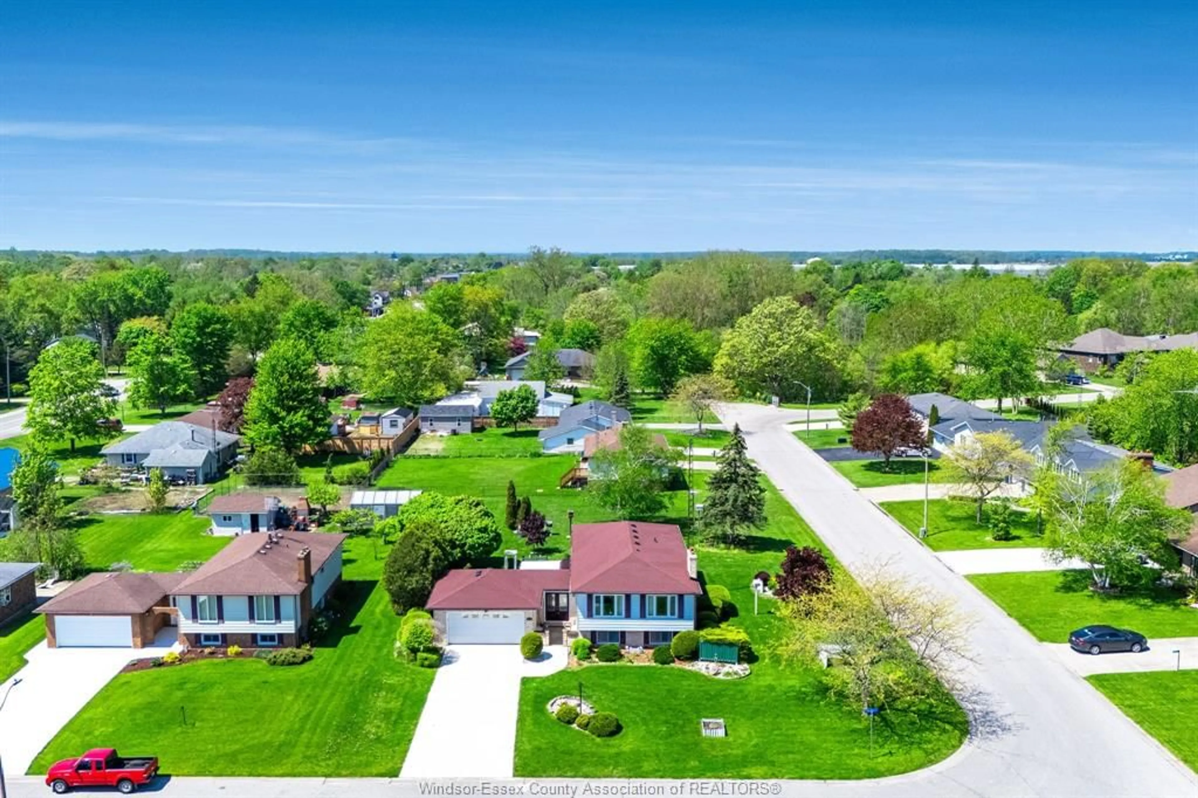 A pic from outside/outdoor area/front of a property/back of a property/a pic from drone, street for 21324 Allan Rd, Wheatley Ontario N0P 2P0