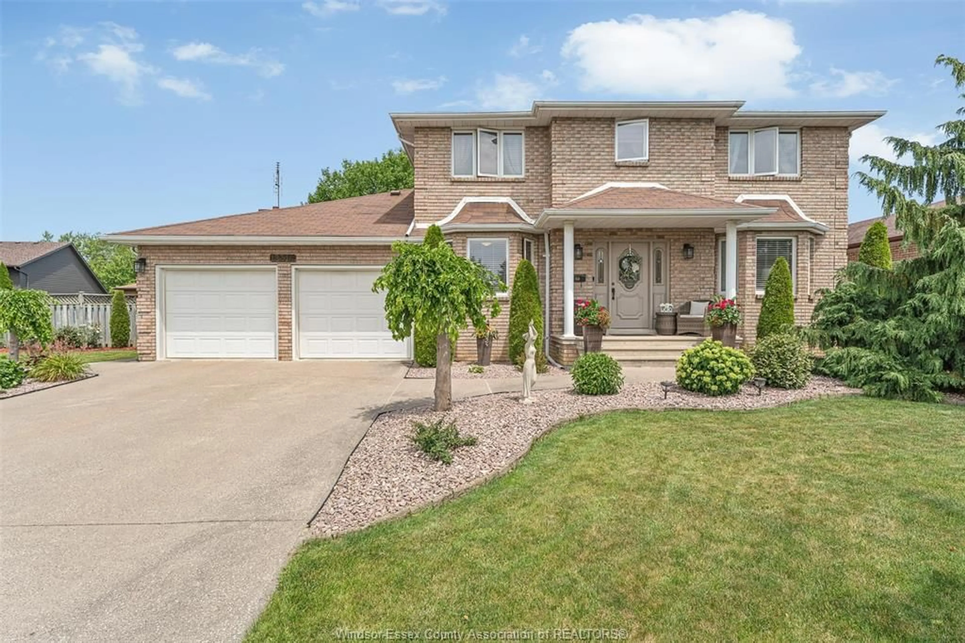 Unknown for 12314 FUNARO Cres, Tecumseh Ontario N9K 1B2