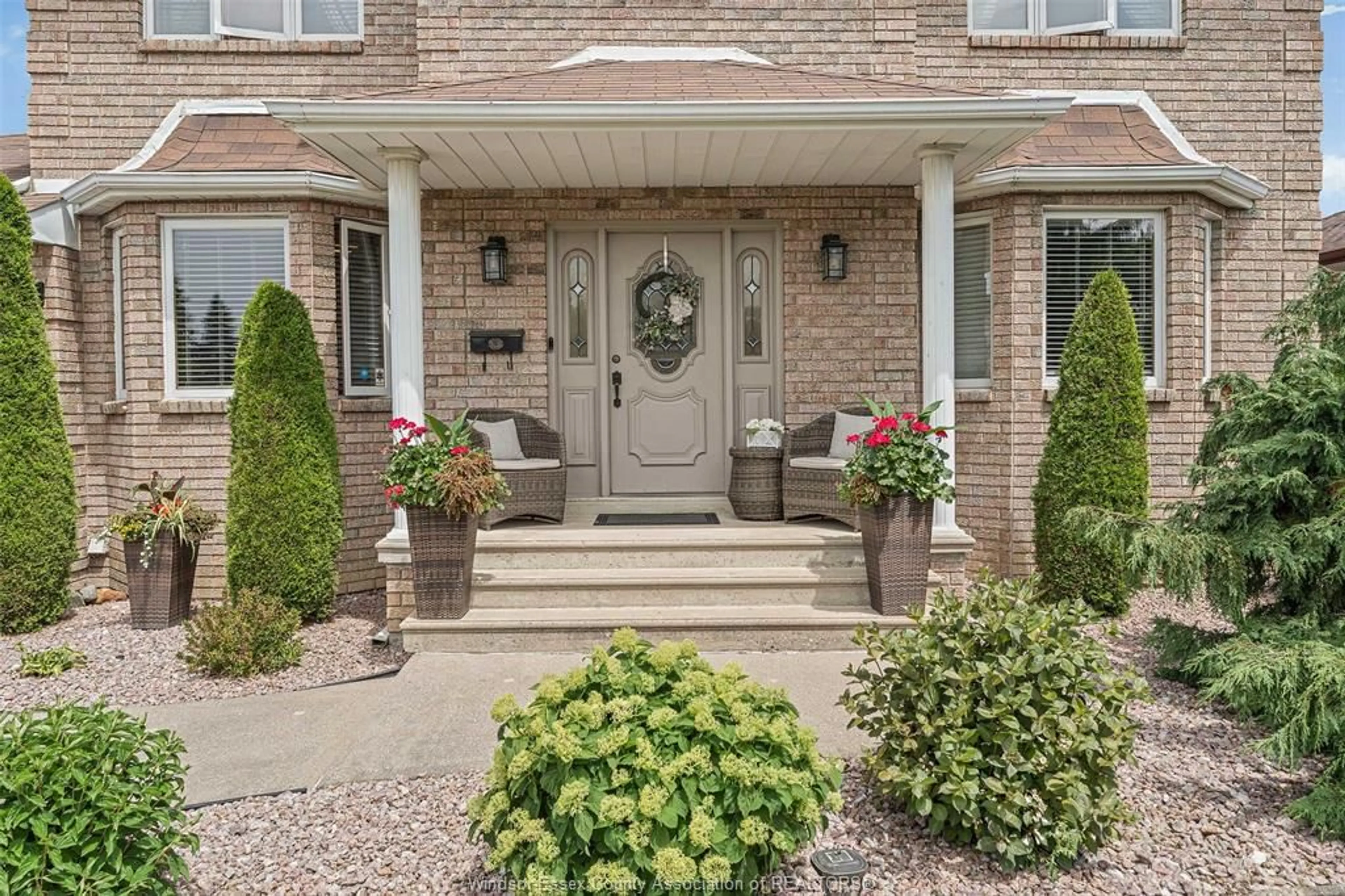 Unknown for 12314 FUNARO Cres, Tecumseh Ontario N9K 1B2