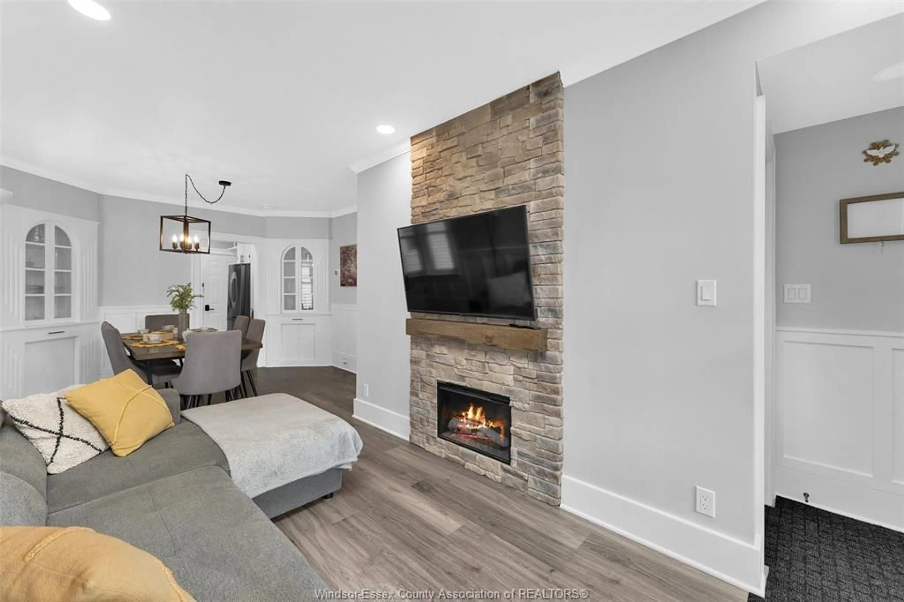 Living room with furniture, unknown for 1522 MOY, Windsor Ontario N8X 4S9