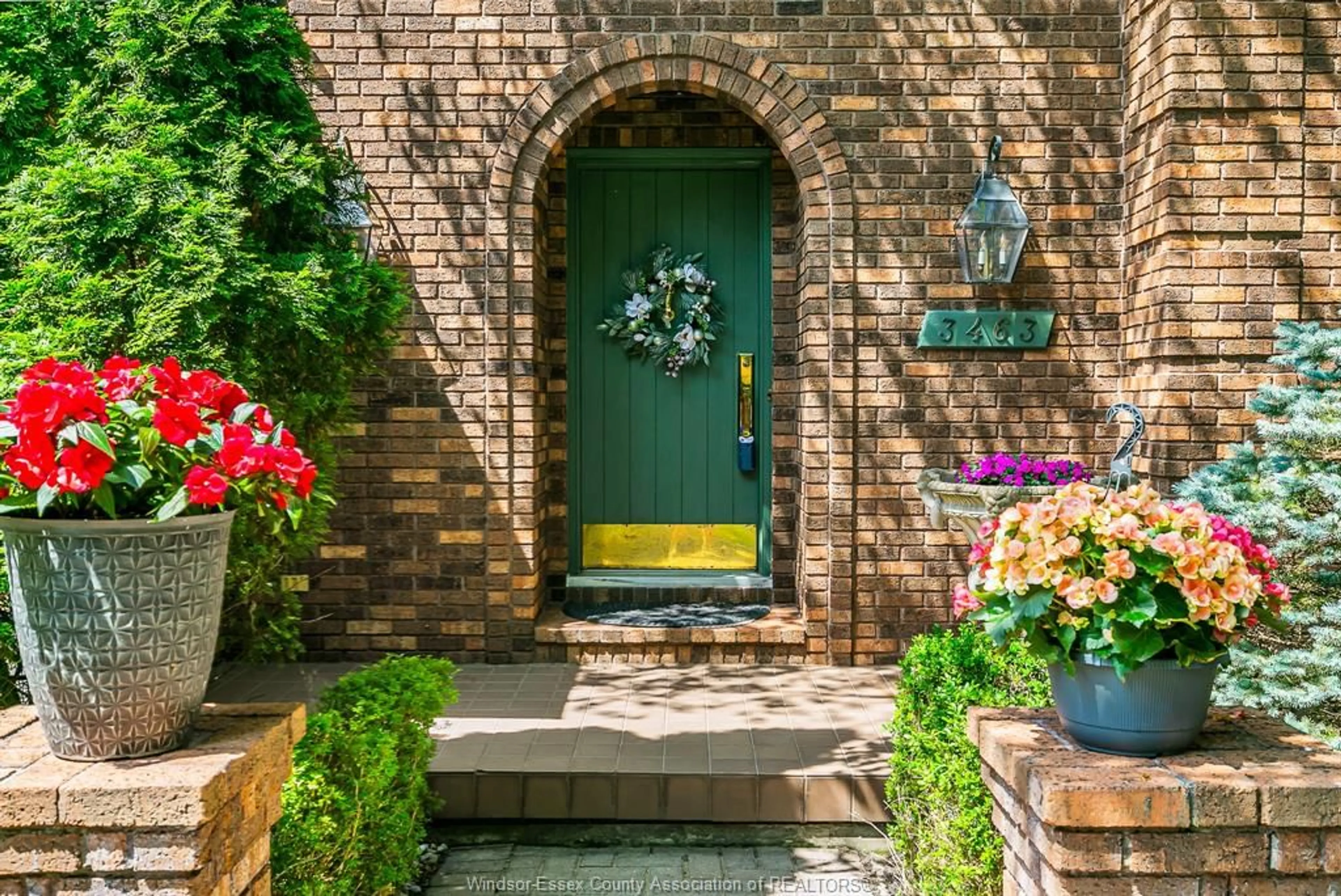 Unknown for 3463 ANCASTER Crt, Windsor Ontario N9E 4J5