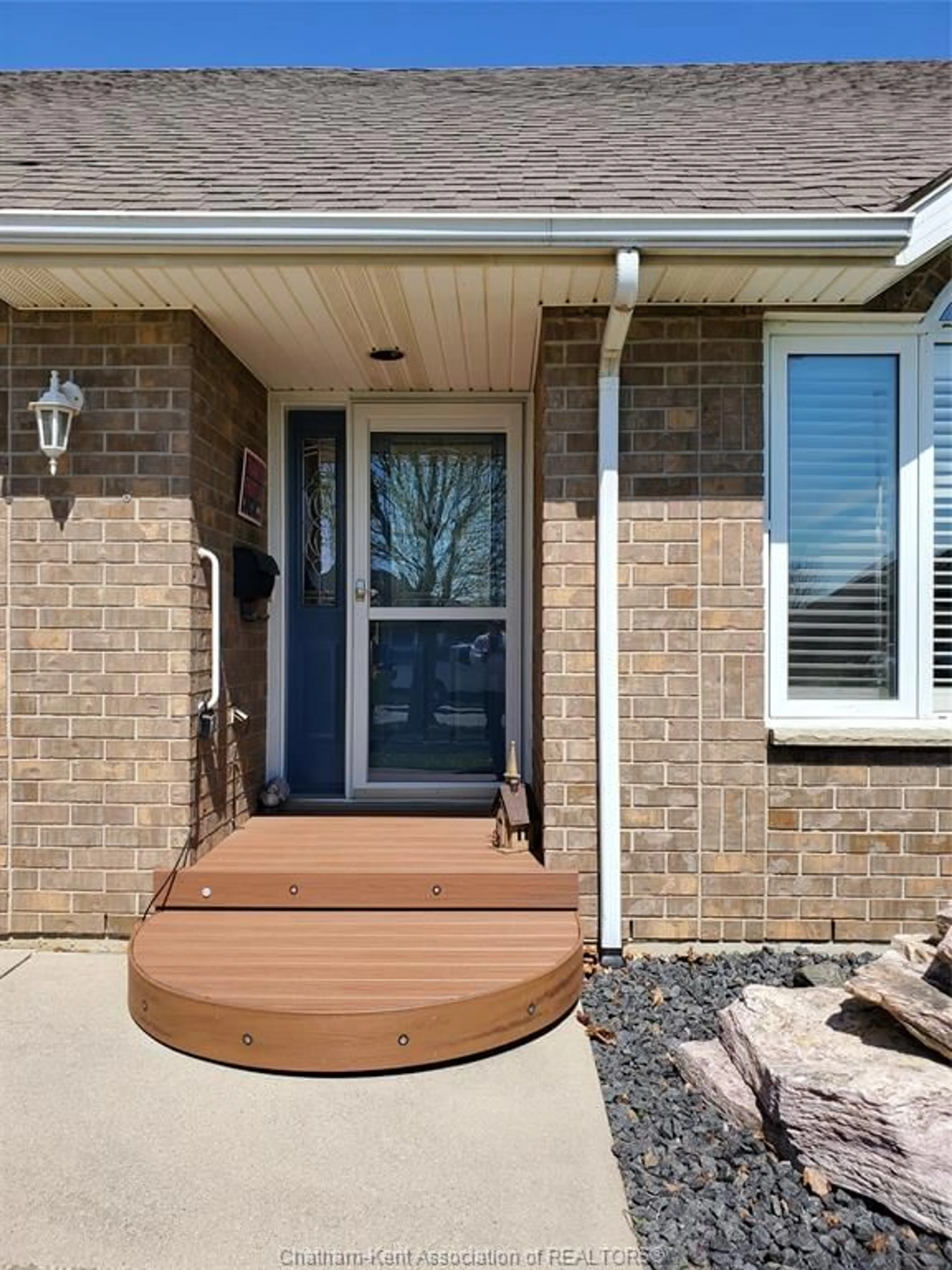 Home with brick exterior material, street for 211 Garden Path, Chatham Ontario N7L 5M2