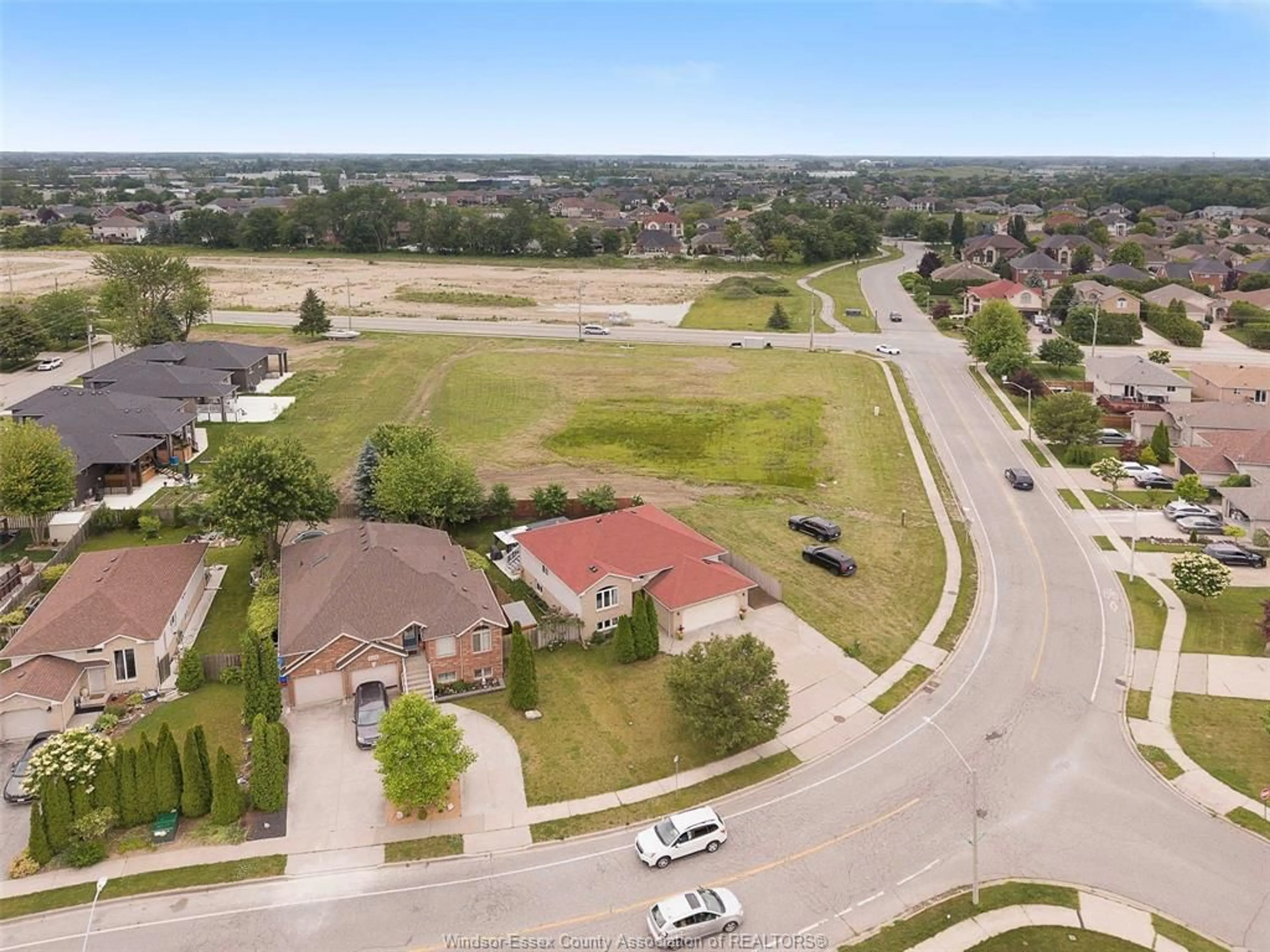 A pic from outside/outdoor area/front of a property/back of a property/a pic from drone, street for 4340 SIXTH CONCESSION Rd, Windsor Ontario N9G 2S1