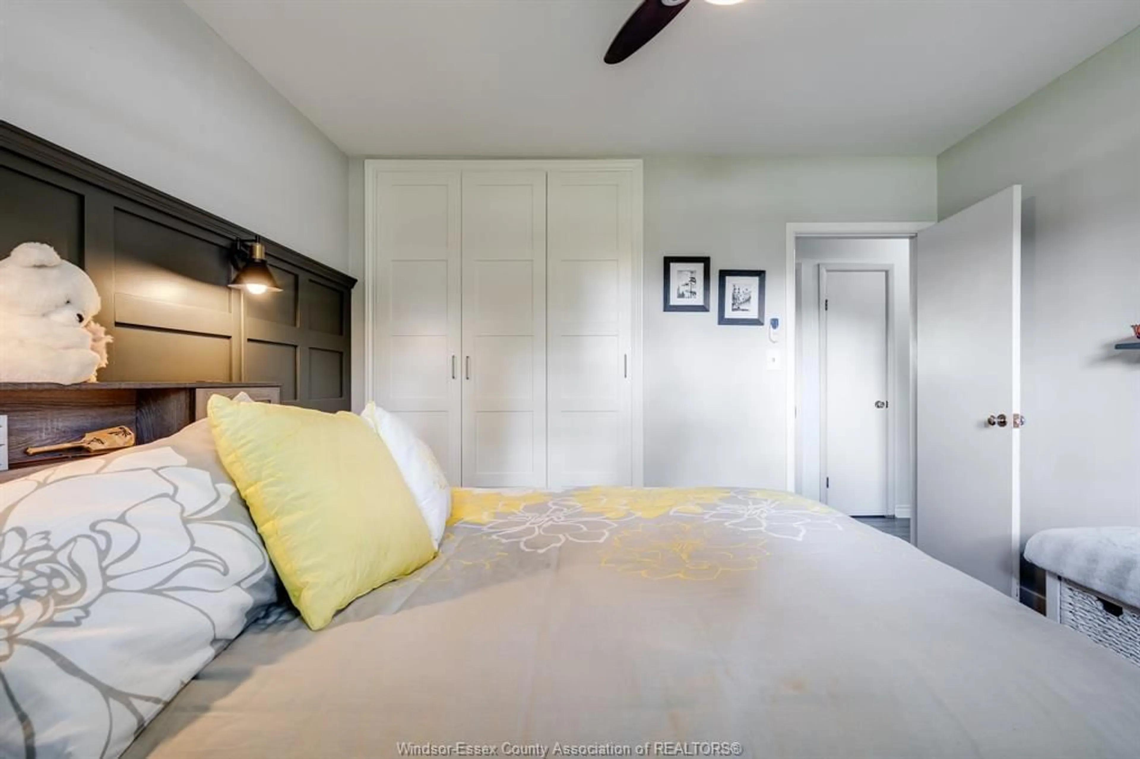 Bedroom with bed, unknown for 27 Mersea Rd. 12, Leamington Ontario N8H 3V4