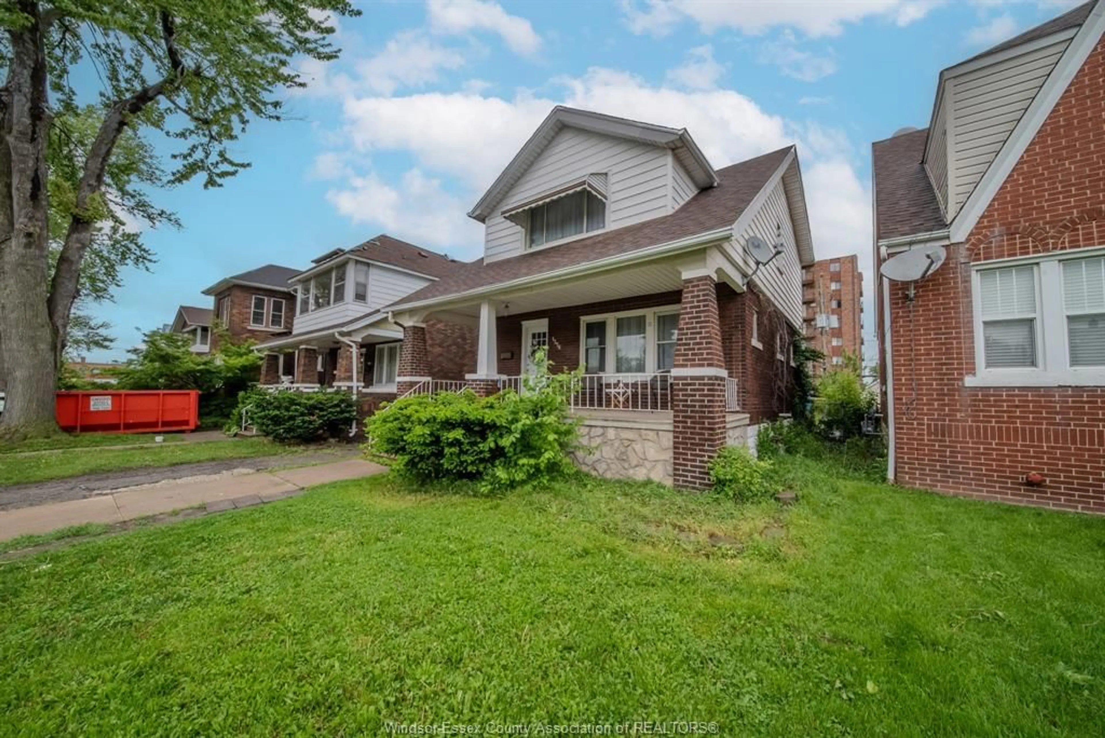Home with brick exterior material, street for 1356 PARENT Ave, Windsor Ontario N8X 4J3