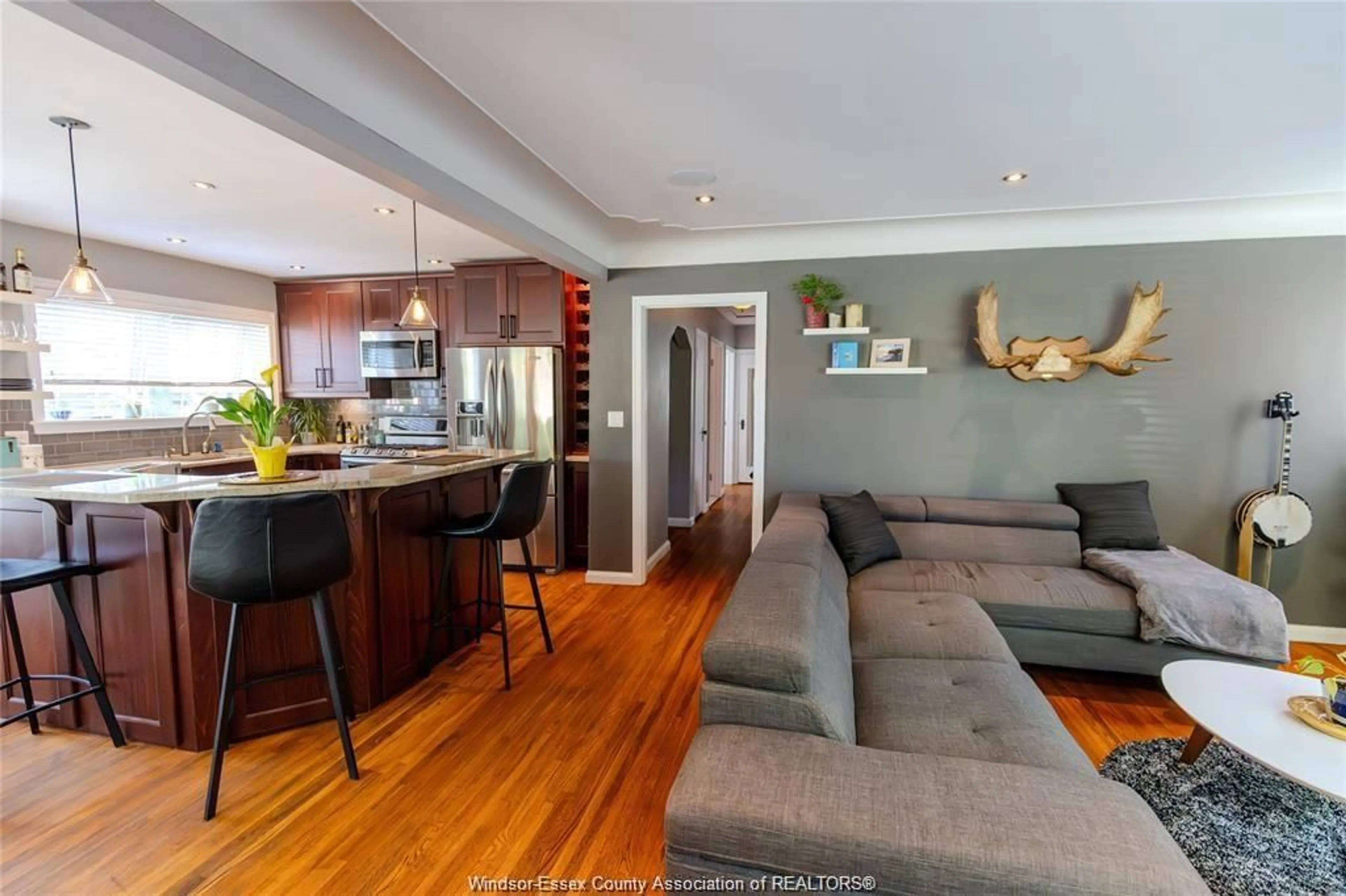 Open concept kitchen, wood/laminate floor for 1281 KILDARE, Windsor Ontario N8Y 3E7