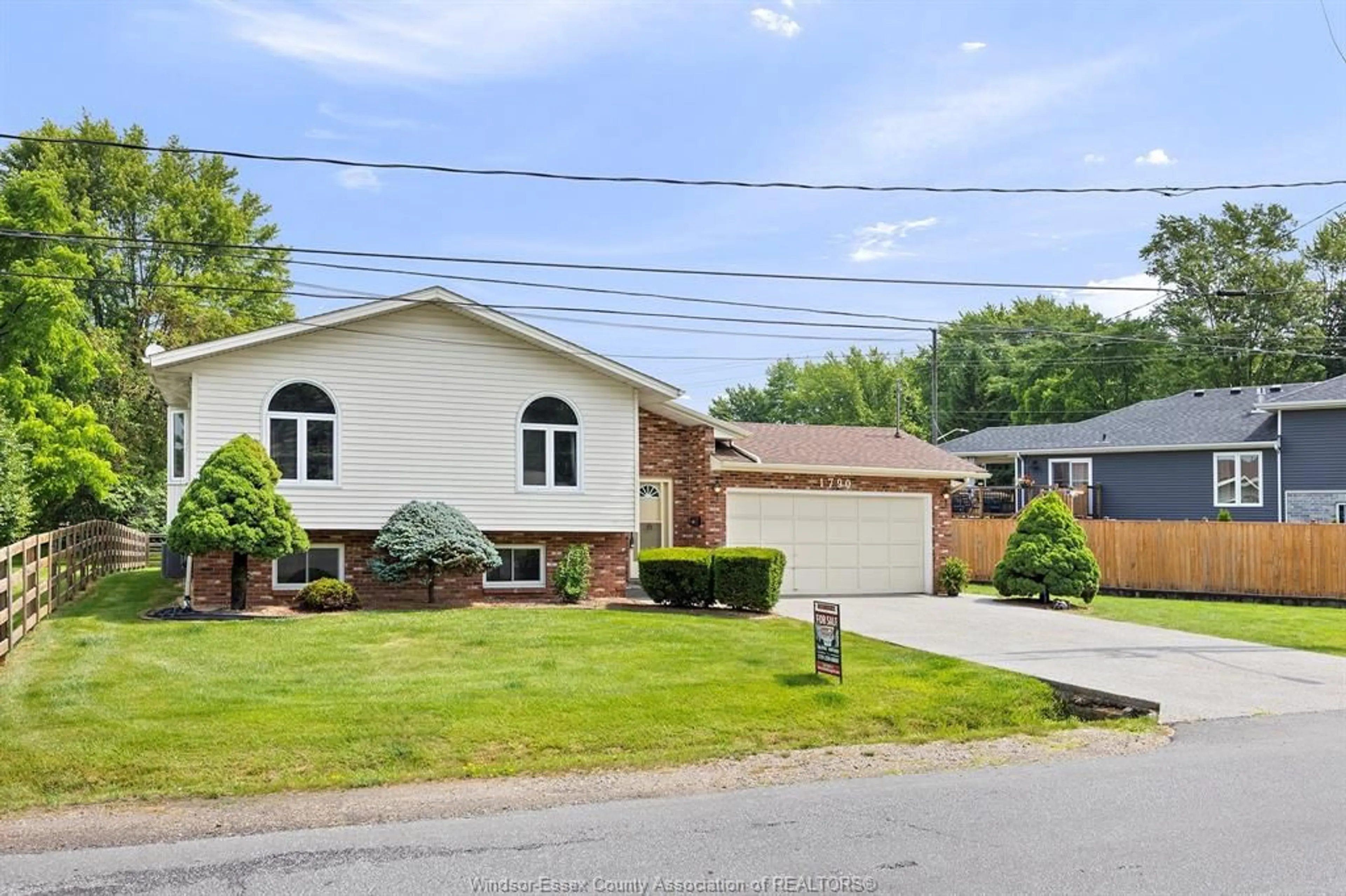 Unknown for 1790 BOUFFARD, LaSalle Ontario N9J 1N2