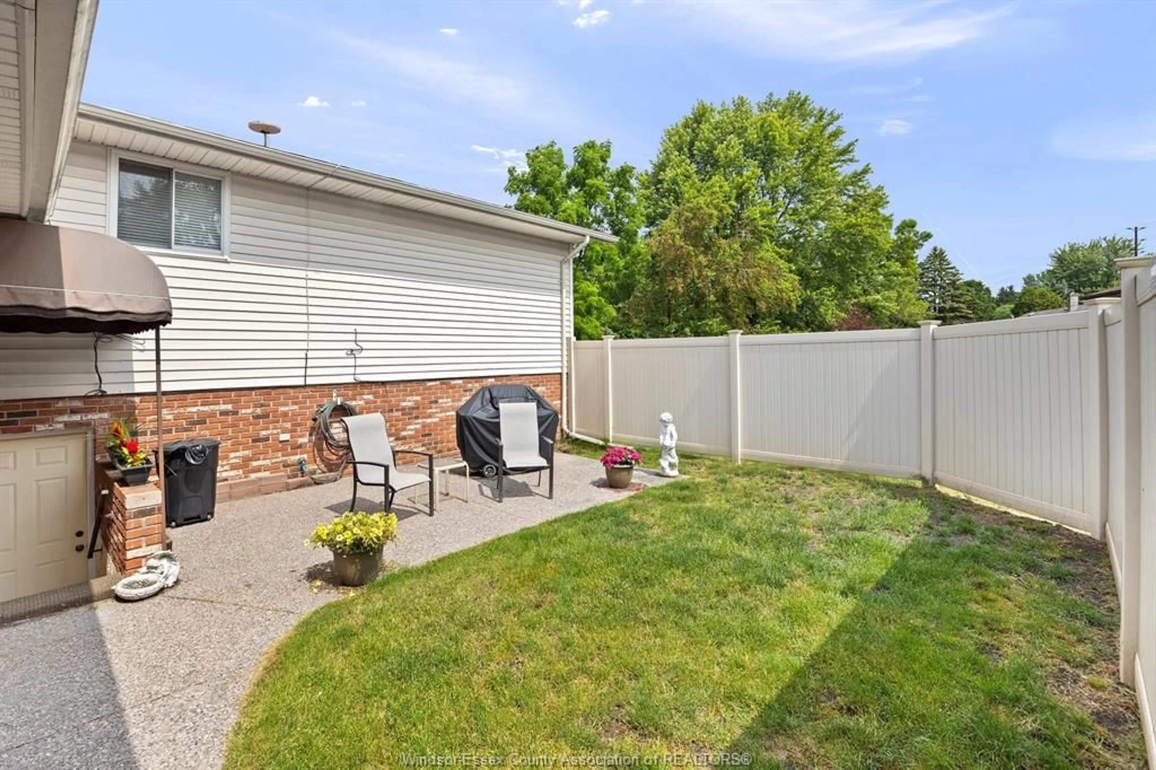 Patio, unknown for 1790 BOUFFARD, LaSalle Ontario N9J 1N2