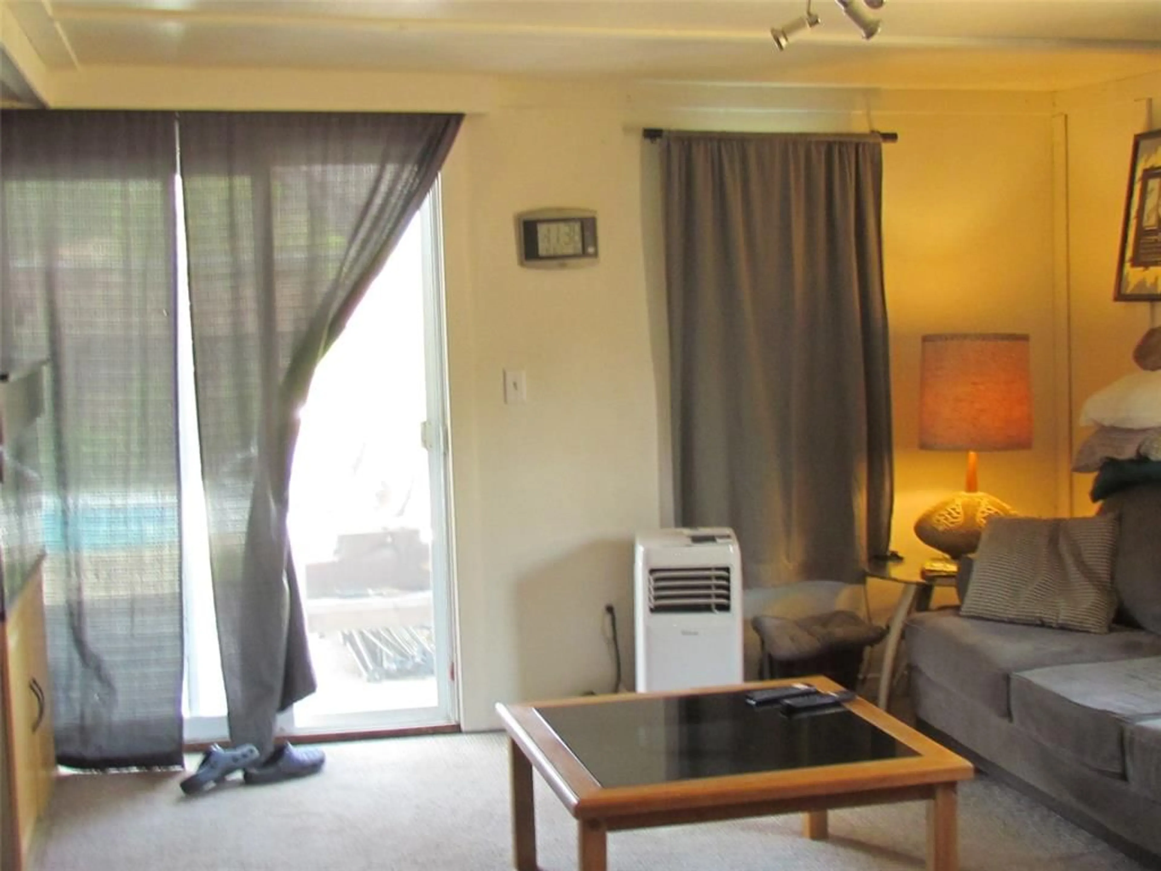 A pic of a room for 61 Dauw Ave, Wallaceburg Ontario N8A 3N3