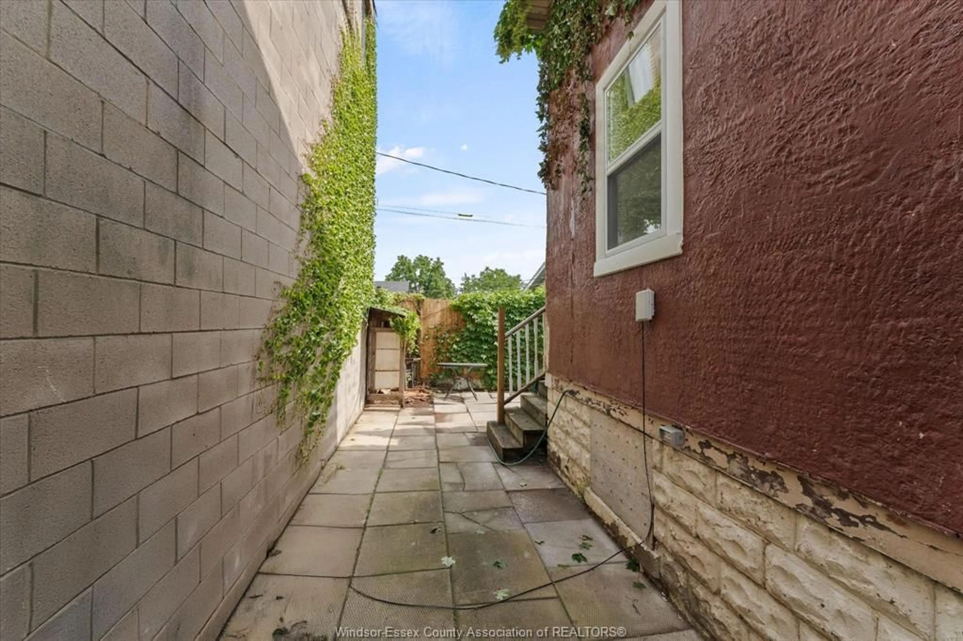 Patio, street for 963 Erie St, Windsor Ontario N9A 3Y9