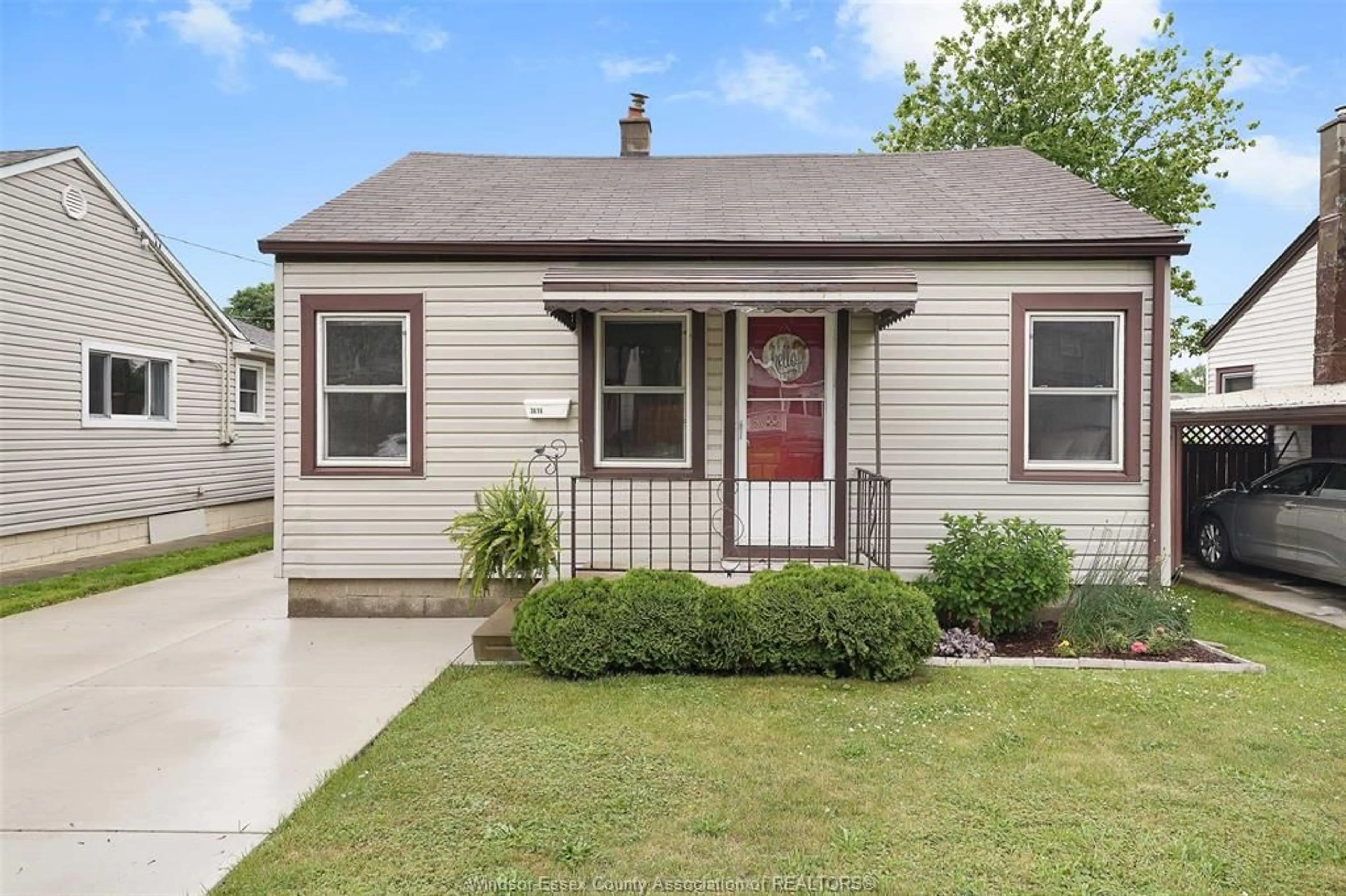 Home with vinyl exterior material, street for 3616 MATCHETTE Rd, Windsor Ontario N9C 1Z9