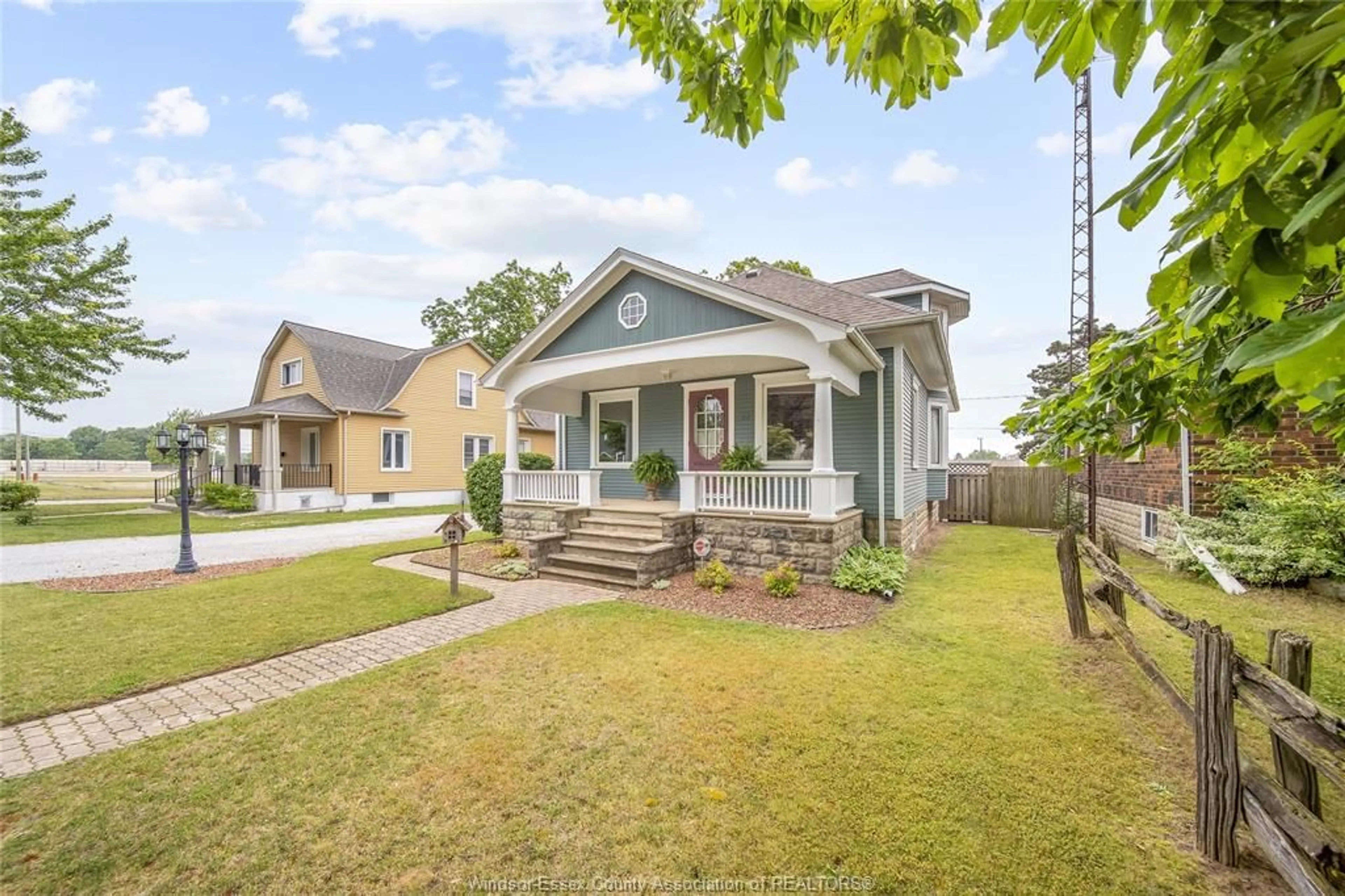 Unknown for 39 GEORGIA, Leamington Ontario N8H 2E8