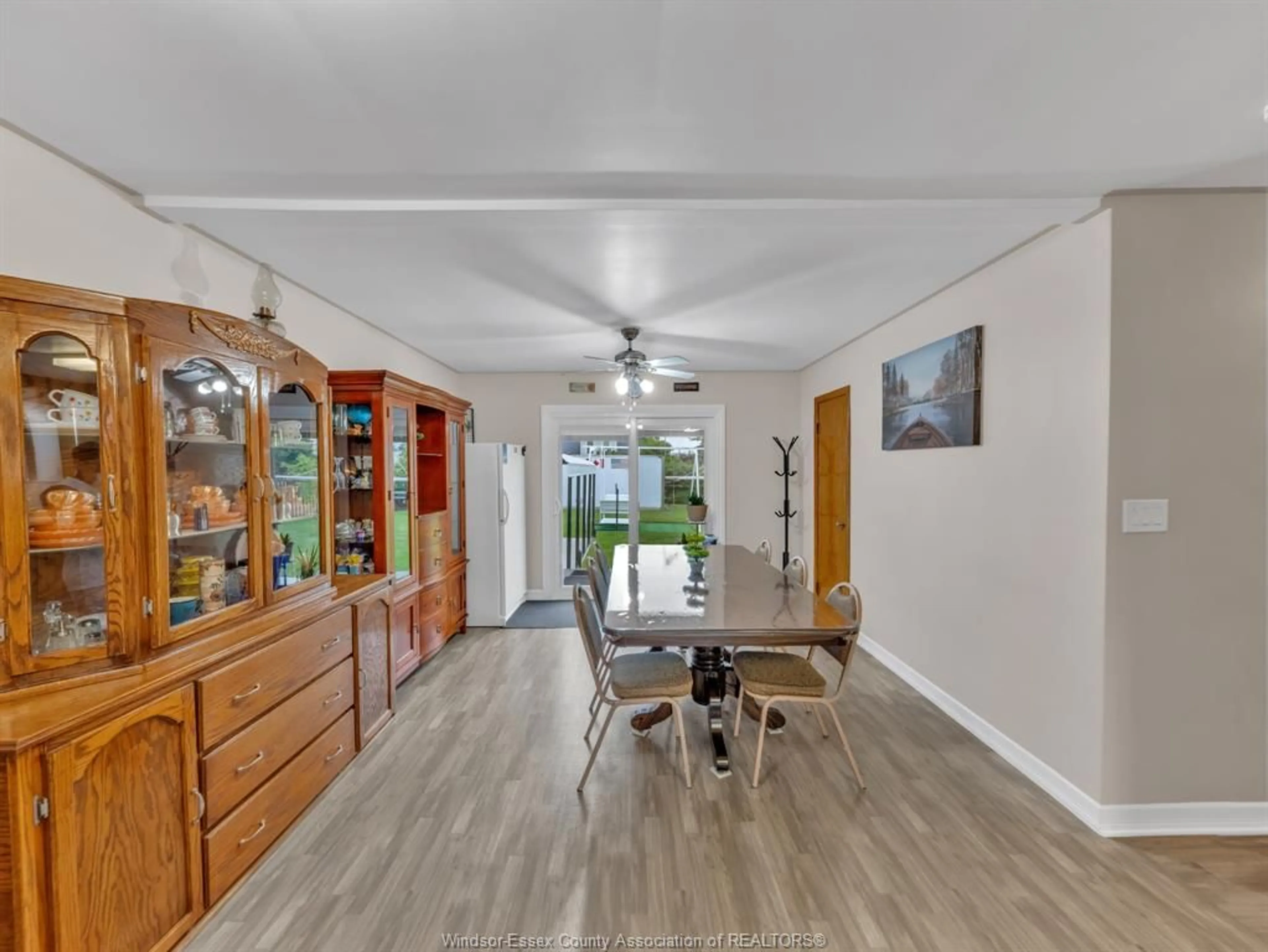 Dining room, unknown for 21 William Ave, Leamington Ontario N8H 2G4