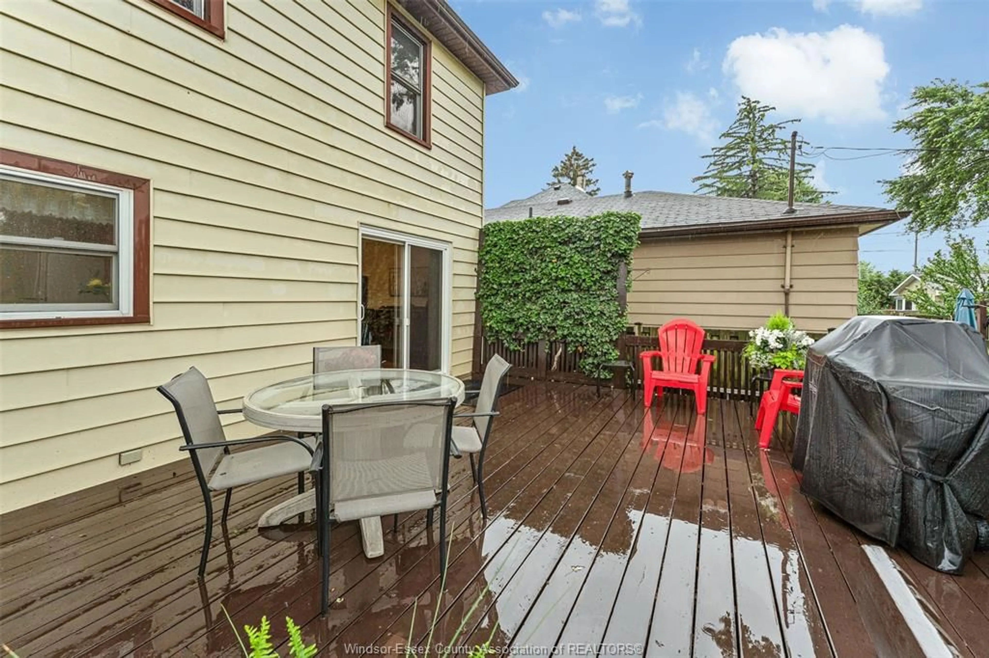 Patio, street for 1467 AUBIN, Windsor Ontario N8Y 4E3