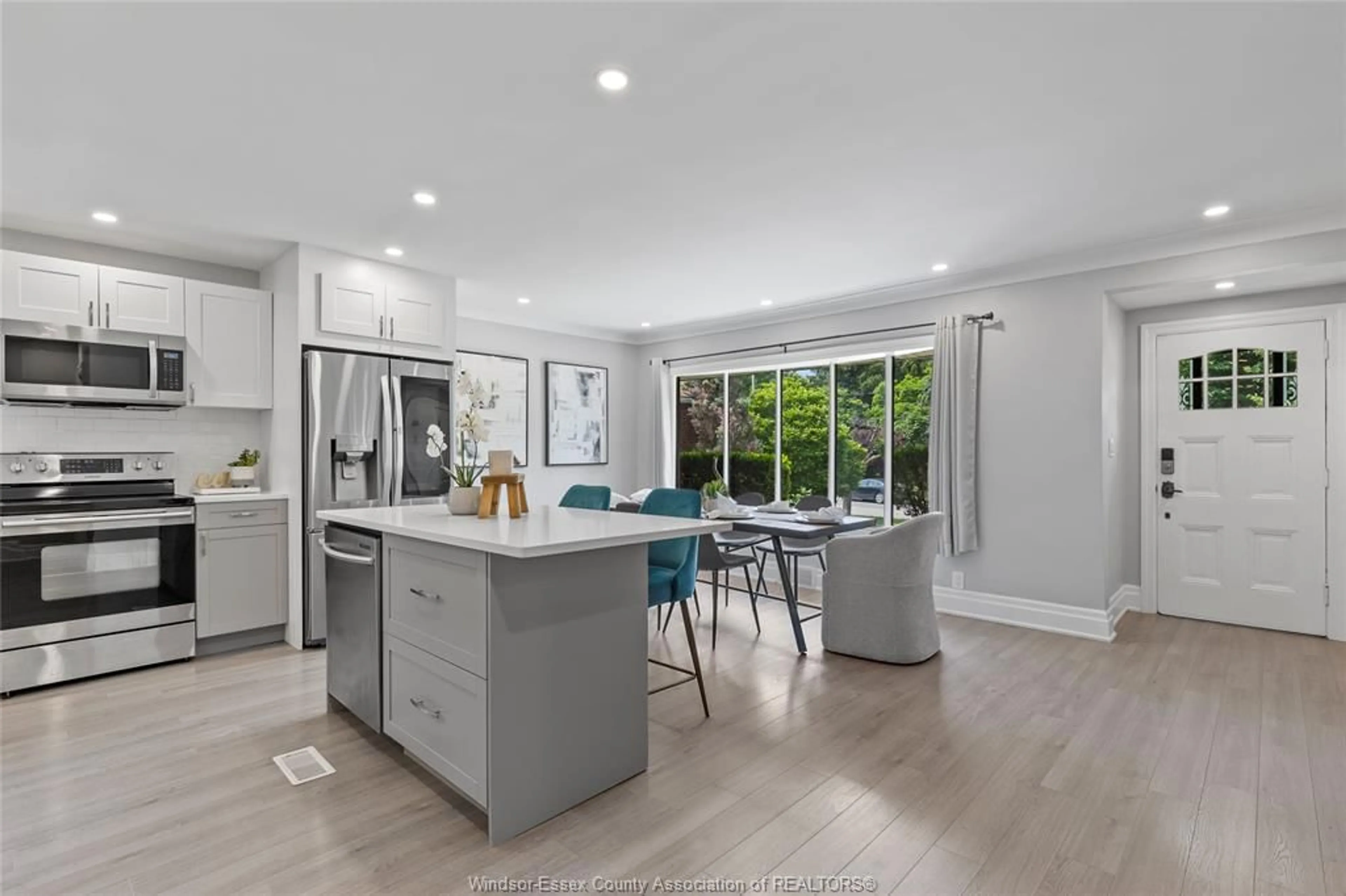 Open concept kitchen, unknown for 4495 PLEASANT Pl, Windsor Ontario N8Y 2E9