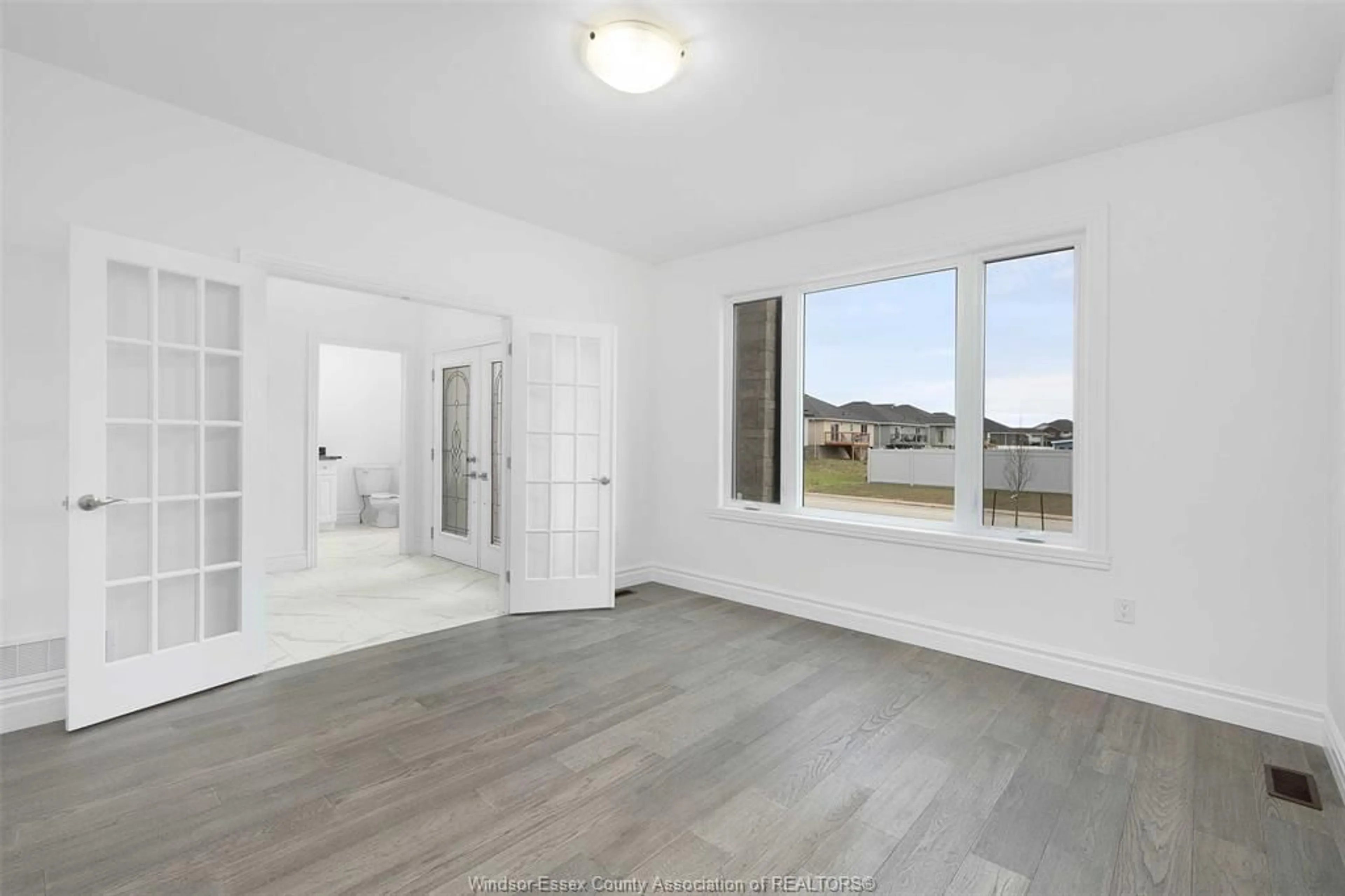 A pic of a room for 58 NOBLE, Amherstburg Ontario N9V 0G8