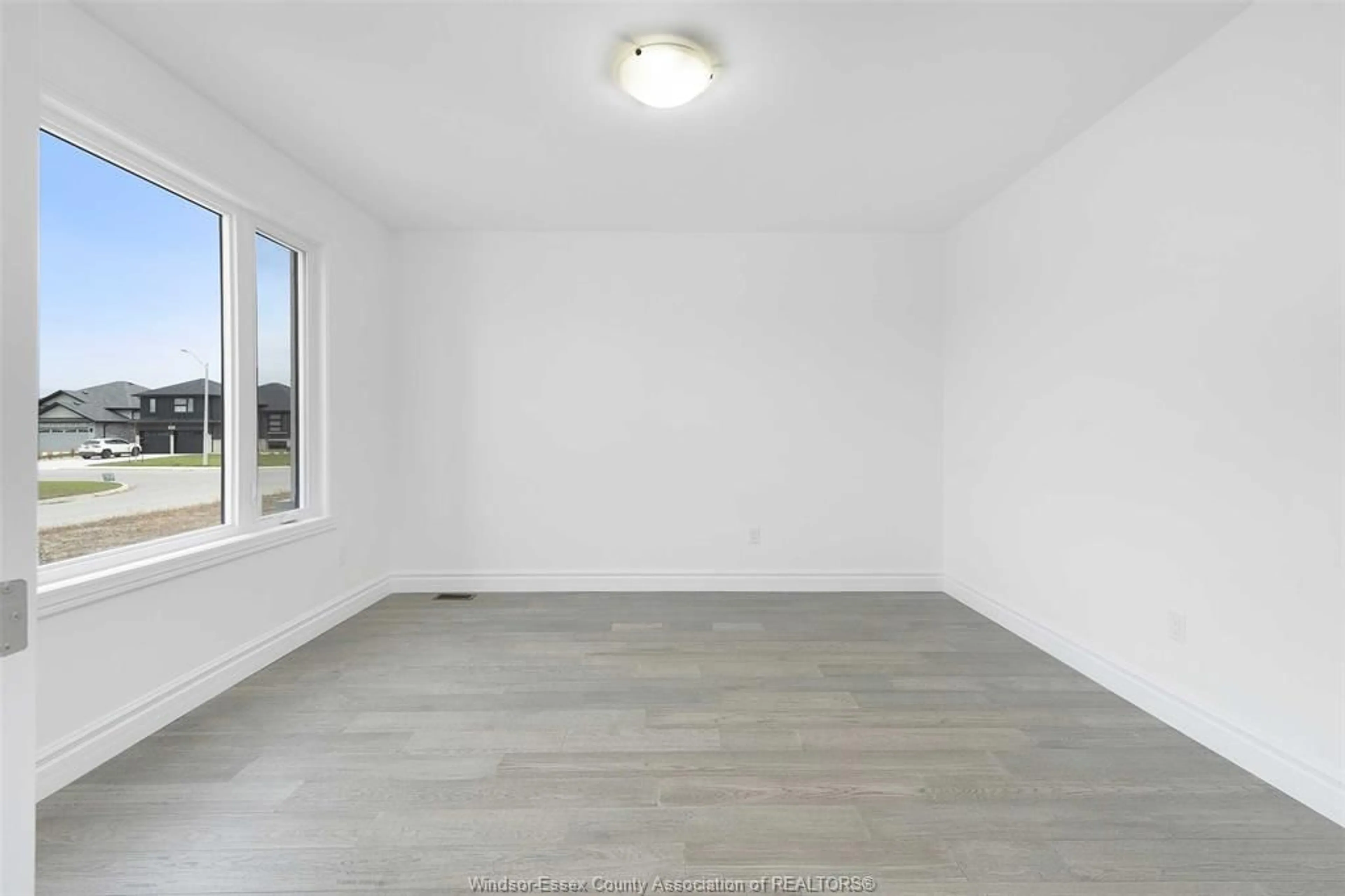A pic of a room for 58 NOBLE, Amherstburg Ontario N9V 0G8