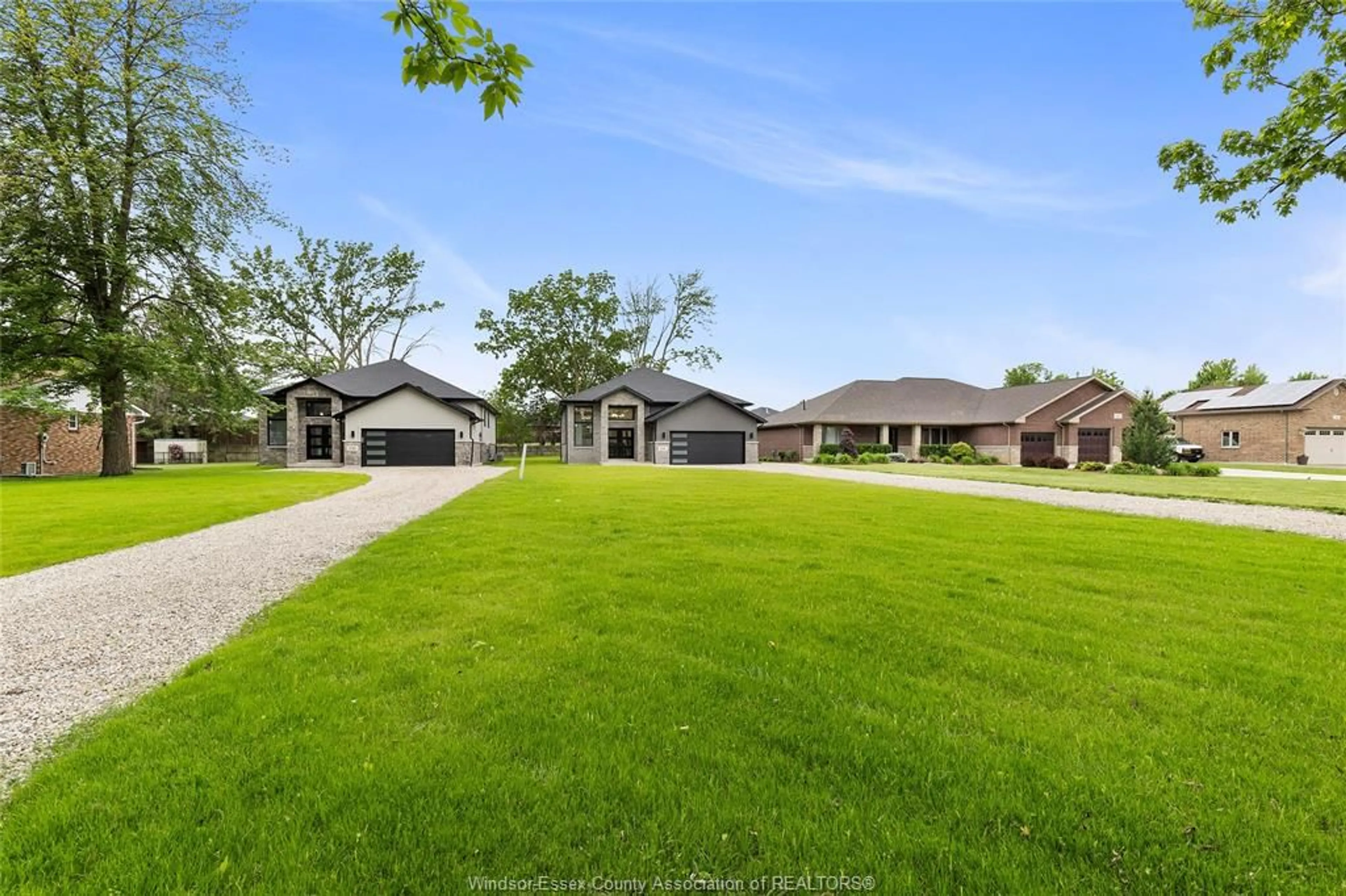 A pic from outside/outdoor area/front of a property/back of a property/a pic from drone, unknown for 156 MELOCHE, Amherstburg Ontario N9V 2Y6