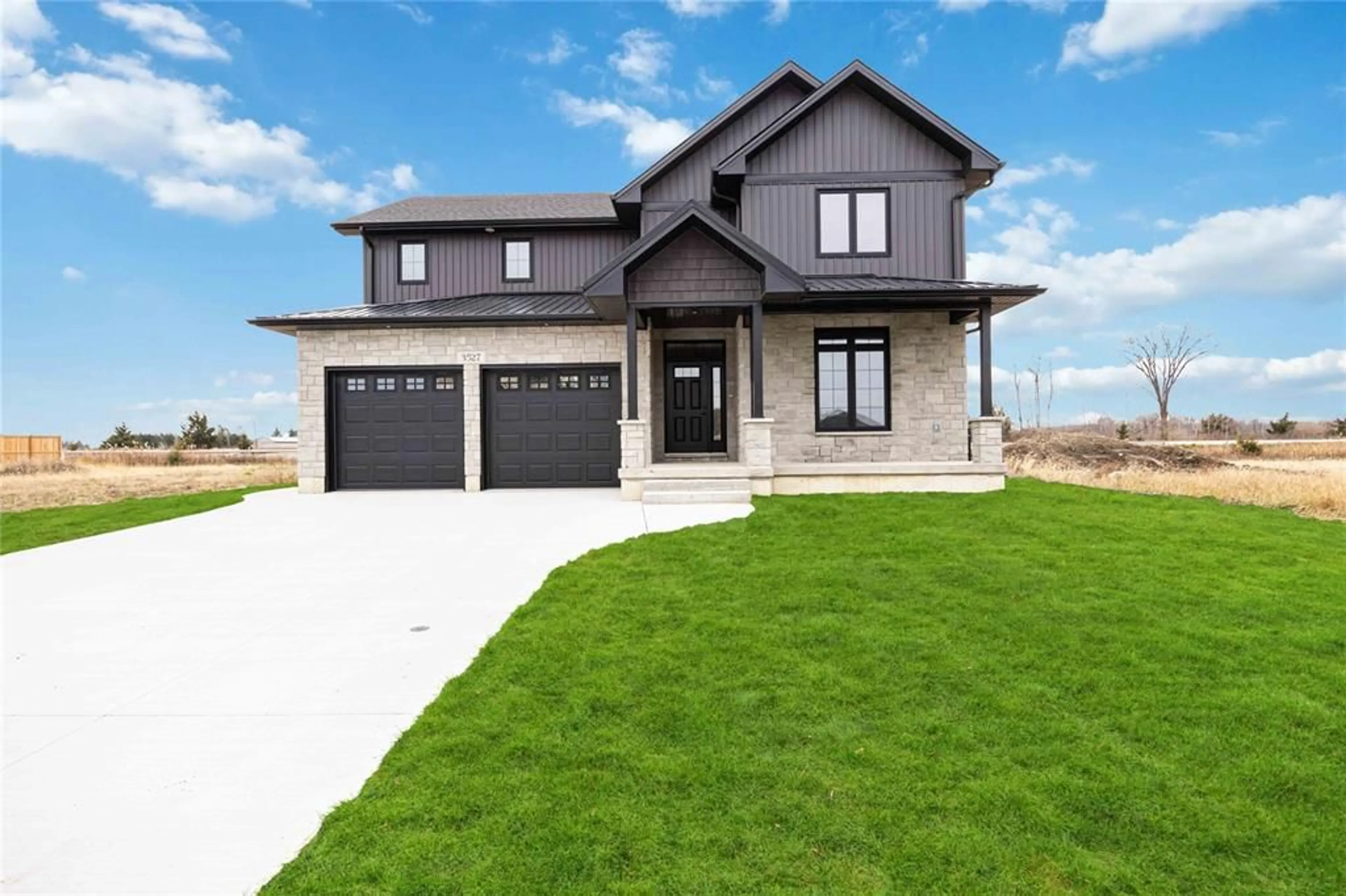 Home with brick exterior material, street for 3527 PAUL Cres, Plympton-Wyoming Ontario N0N 1E0