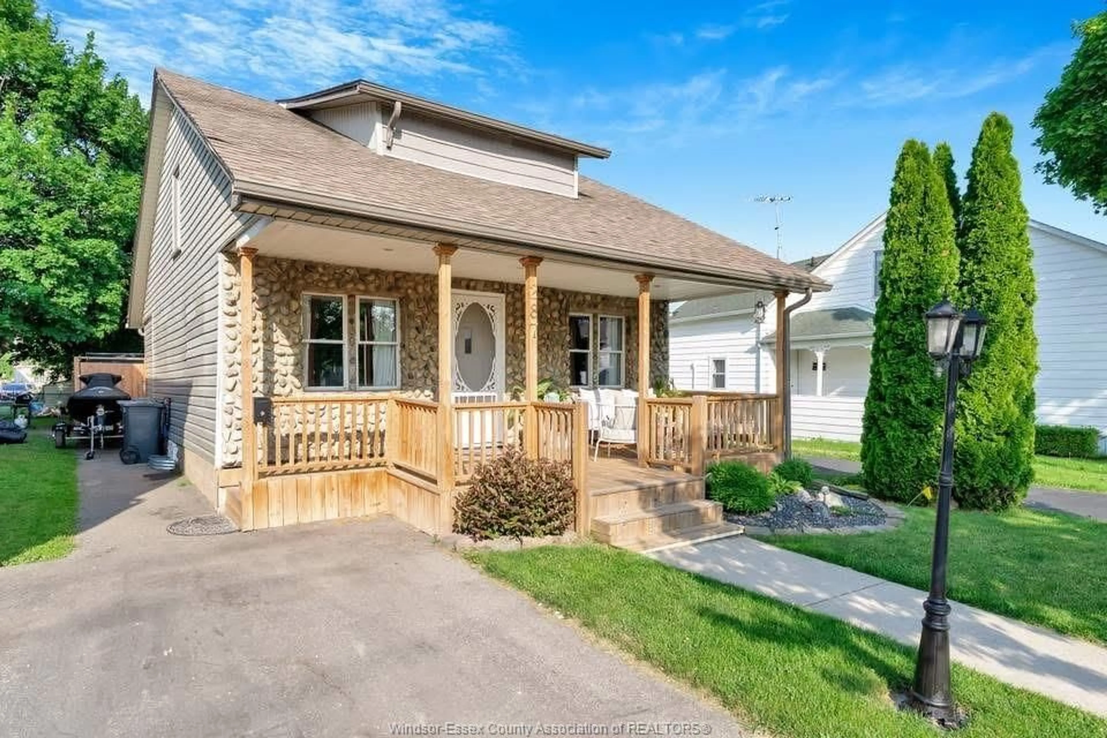 Unknown for 287 SEYMOUR ST, Amherstburg Ontario N9V 2B7