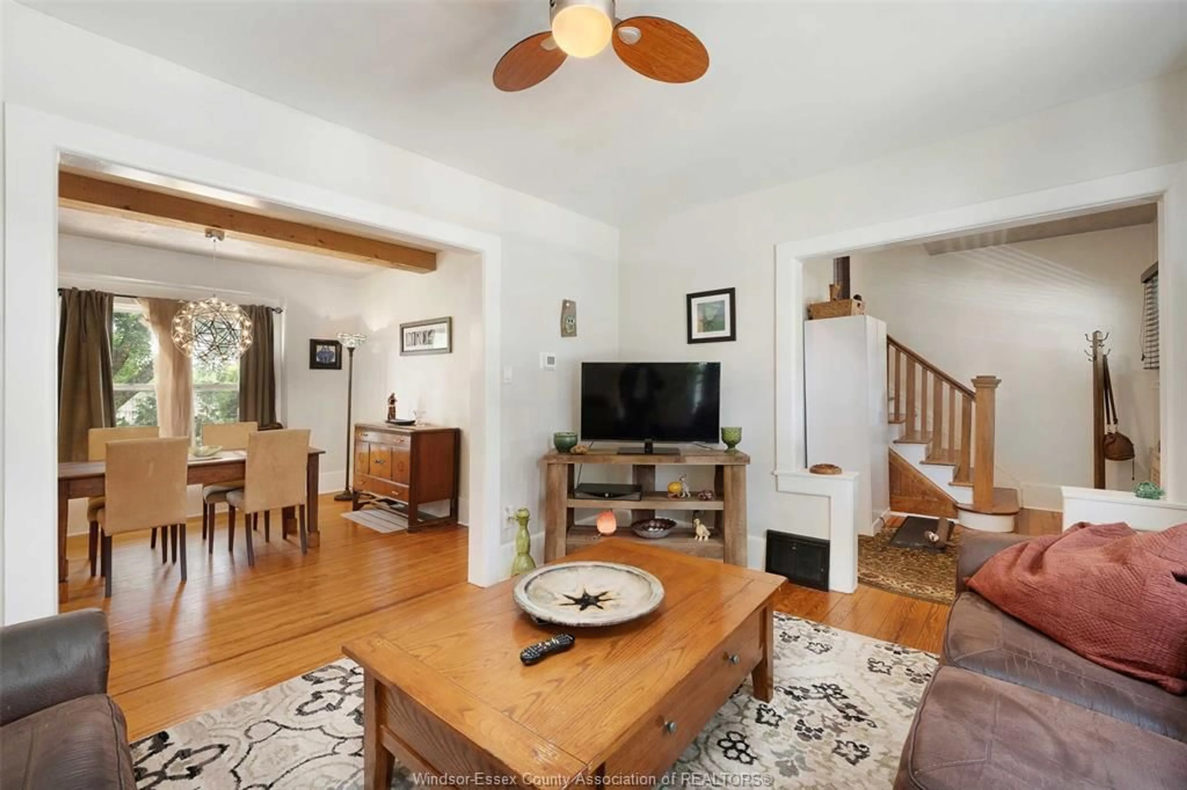 Living room with furniture, unknown for 1022 WINDSOR Ave, Windsor Ontario N9A 1K4