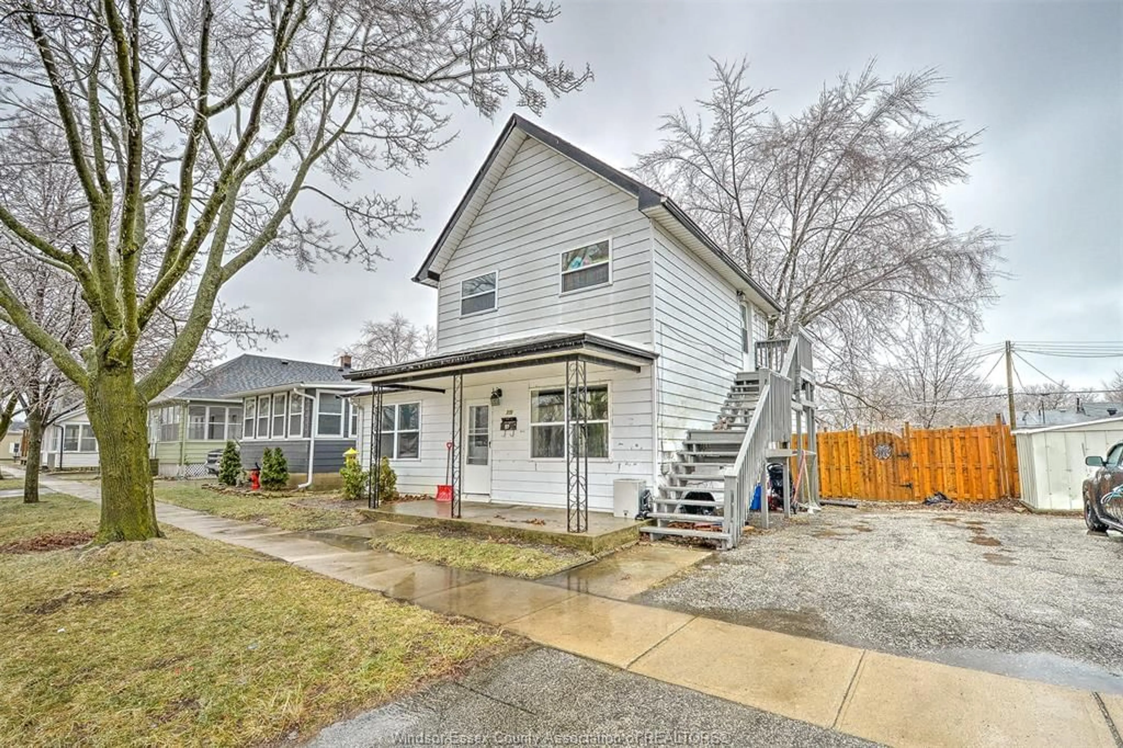 Unknown for 220 BROCK, Amherstburg Ontario N9V 2H2