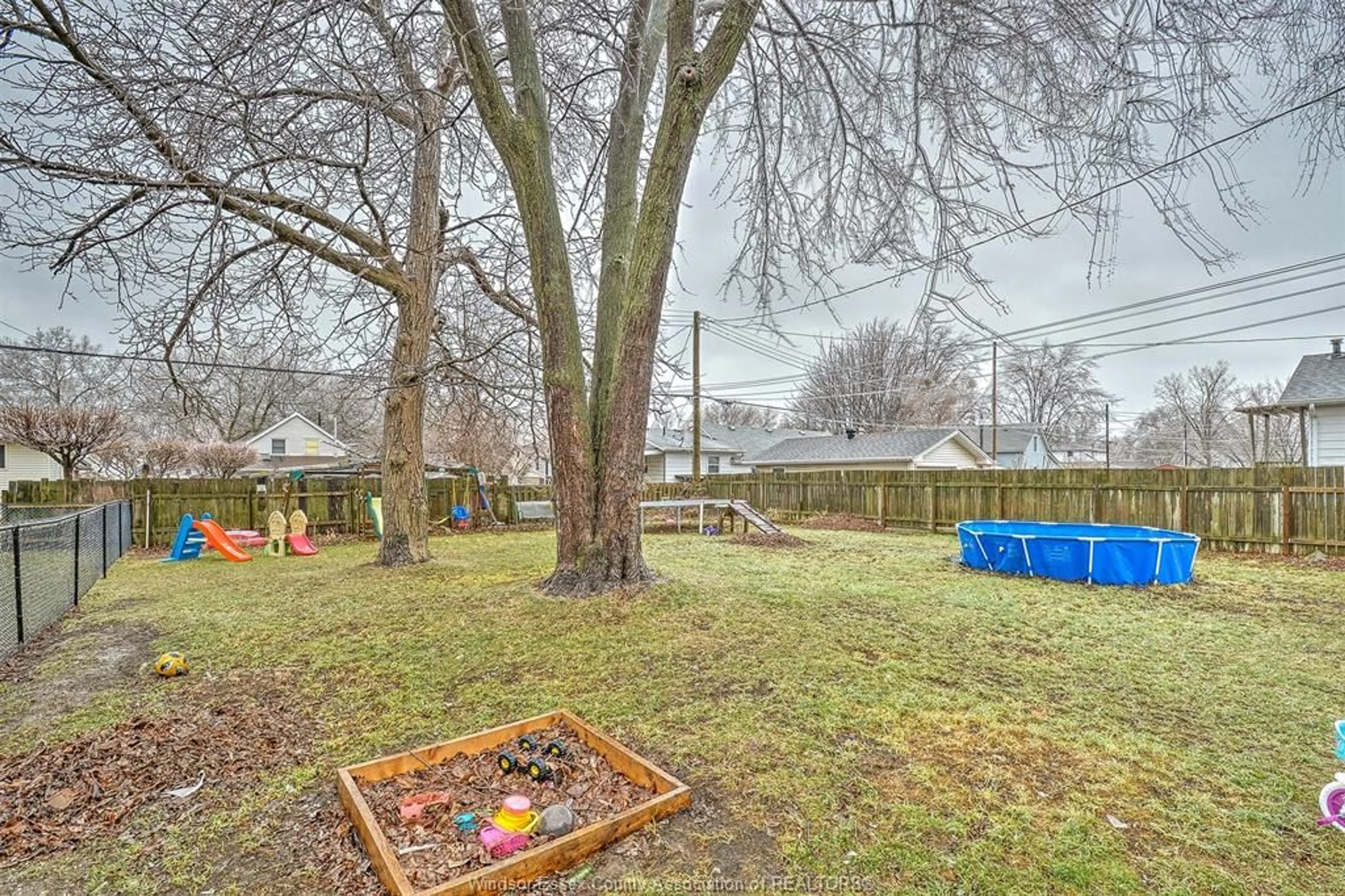 Patio, water/lake/river/ocean view for 220 BROCK, Amherstburg Ontario N9V 2H2