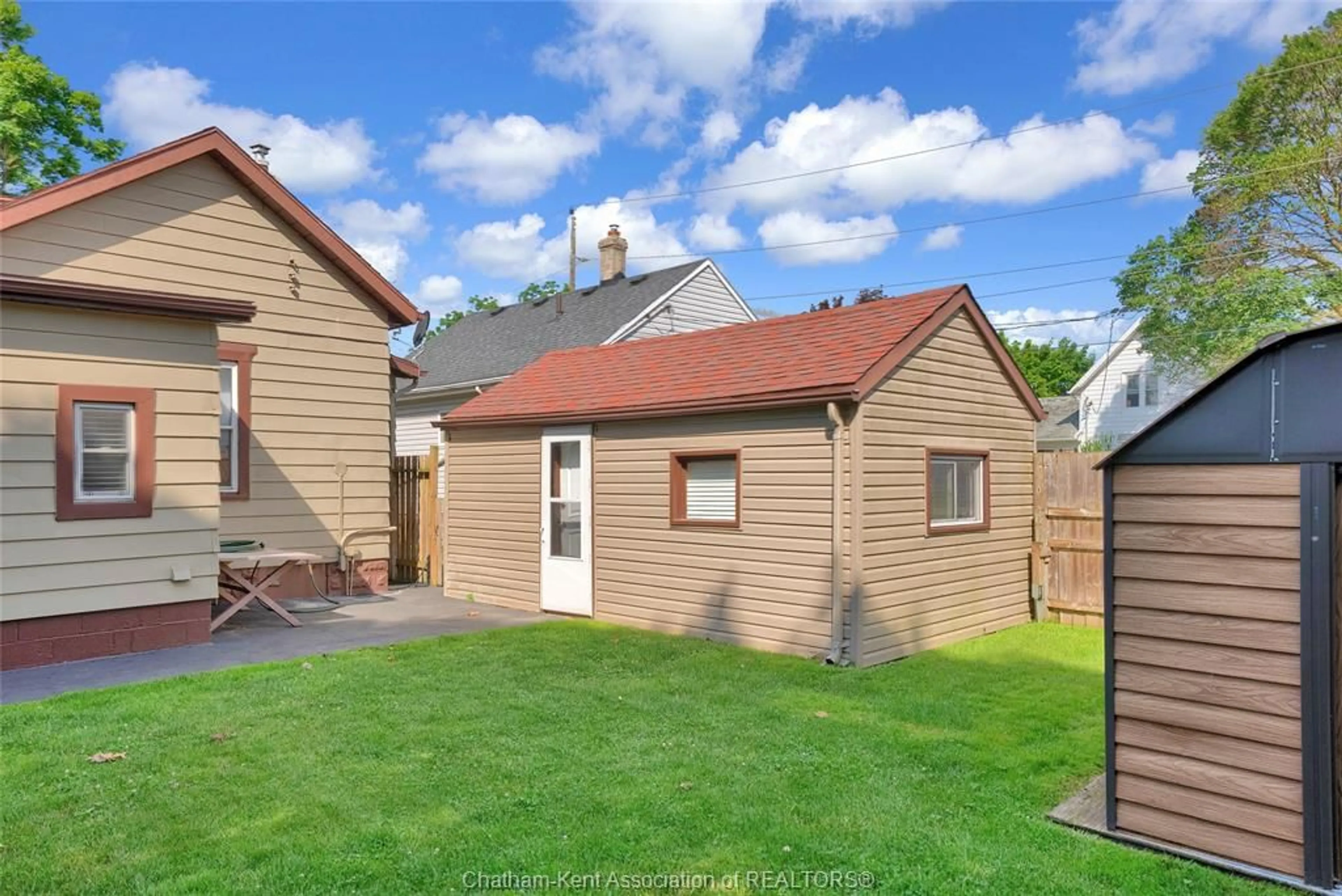 Unknown for 61 Sheldon Ave, Chatham Ontario N7L 3M6