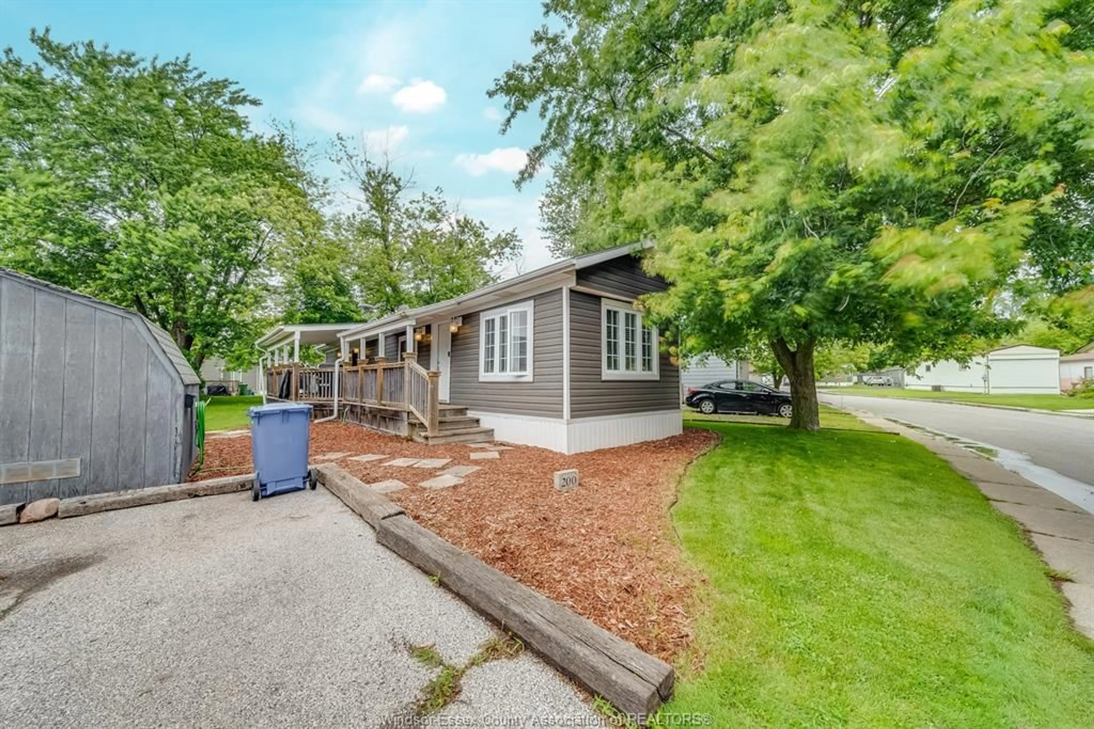 Home with vinyl exterior material, street for 200 STEVEN Crt, Essex Ontario N8M 2A8