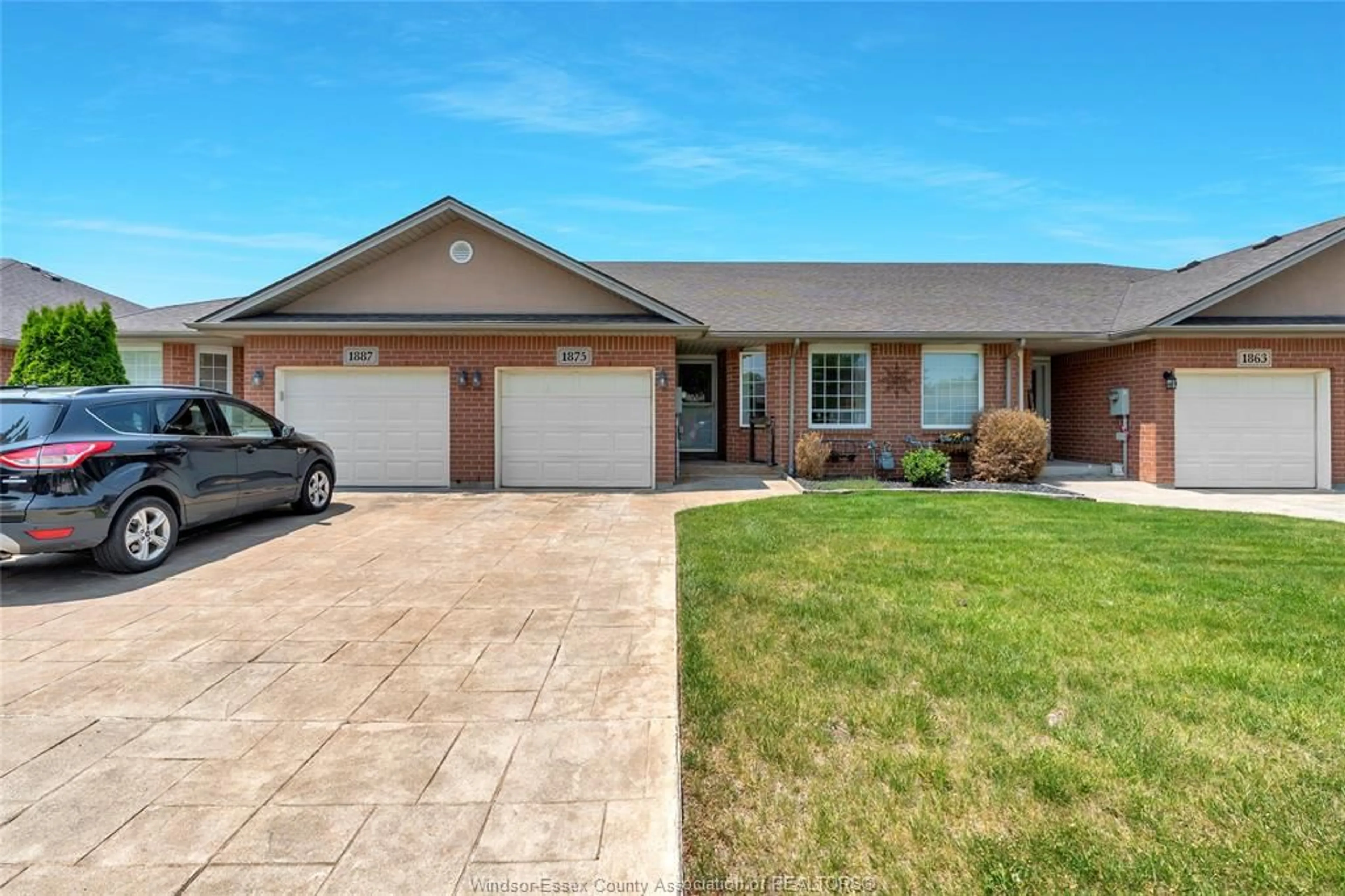 Home with brick exterior material, street for 1875 CHATEAU, Windsor Ontario N8P 1M6