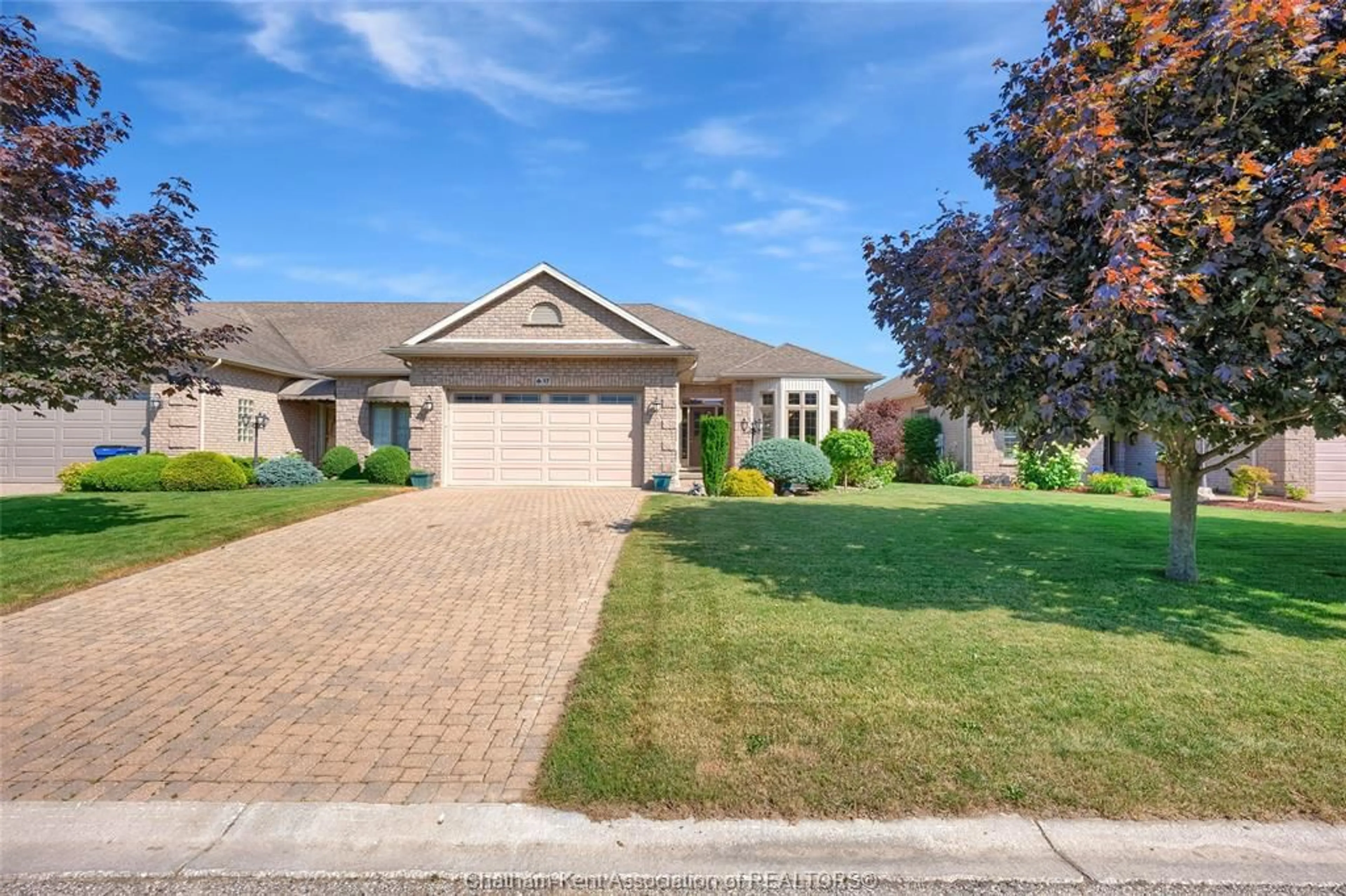 Home with brick exterior material, street for 17 COURTYARD Walk, Chatham Ontario N7L 5S3